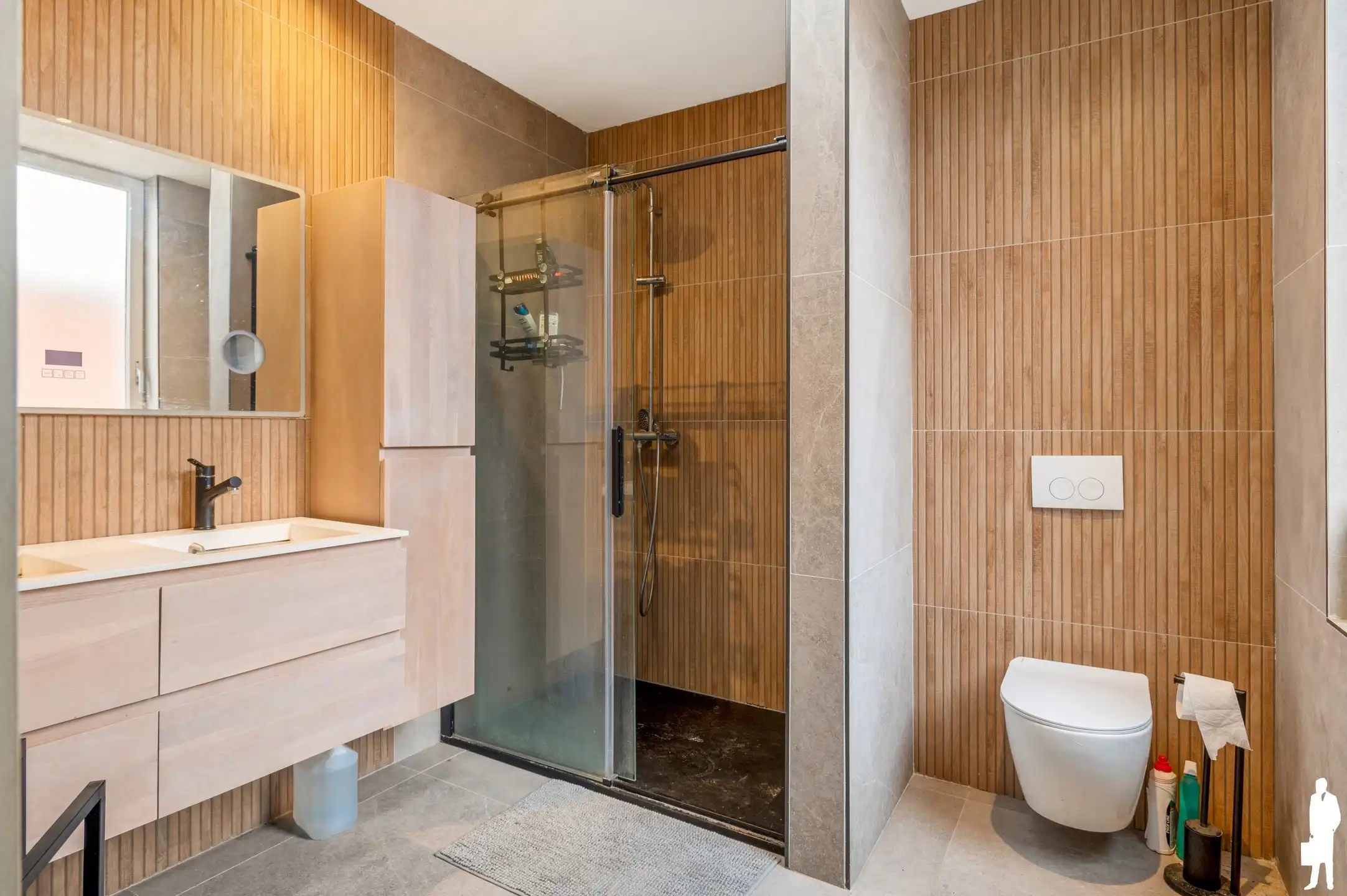 Prachtige woning met veel charme foto 16