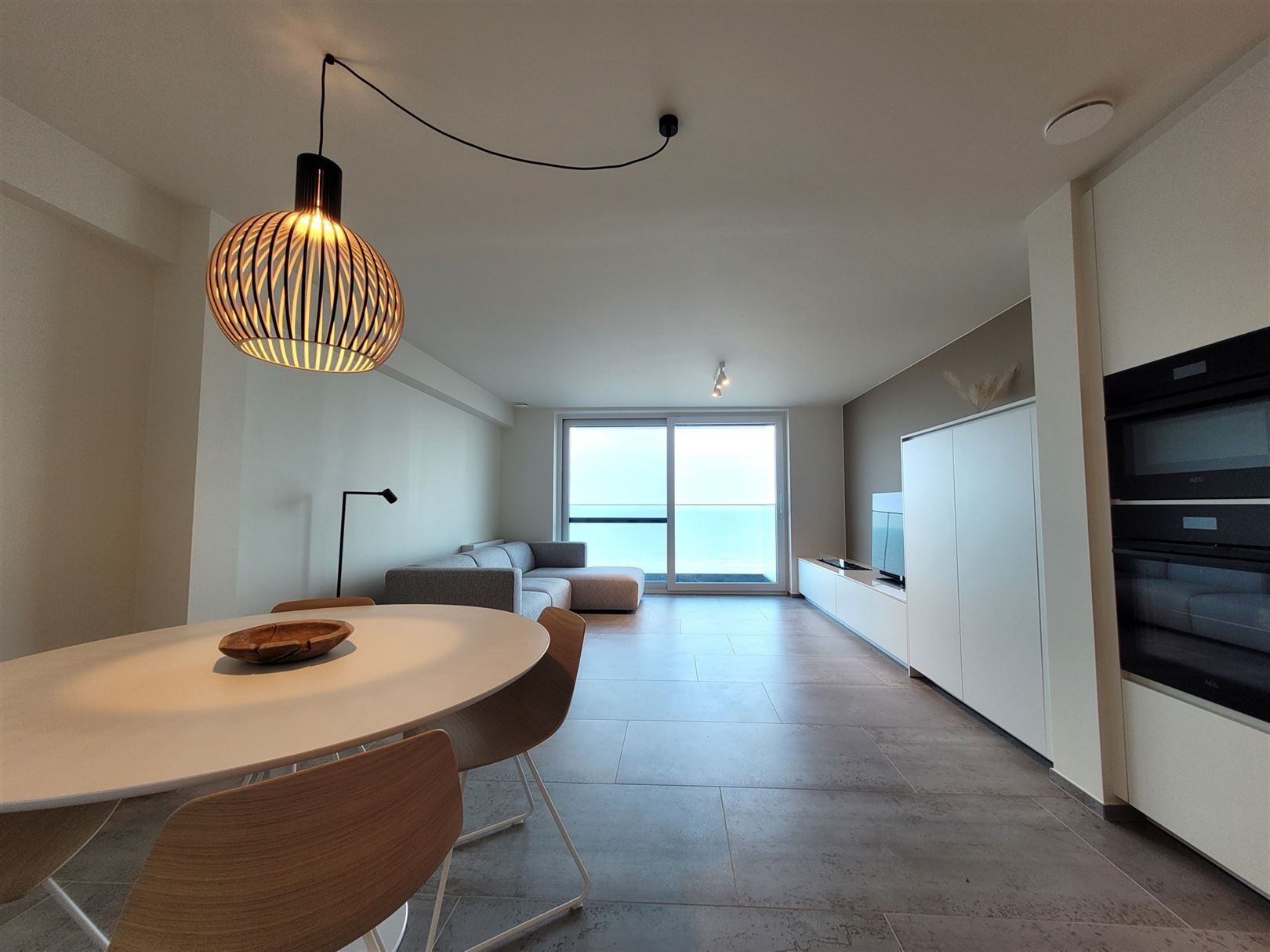 Exclusief nieuwbouwappartement met zeezicht! foto {{pictureIndex}}