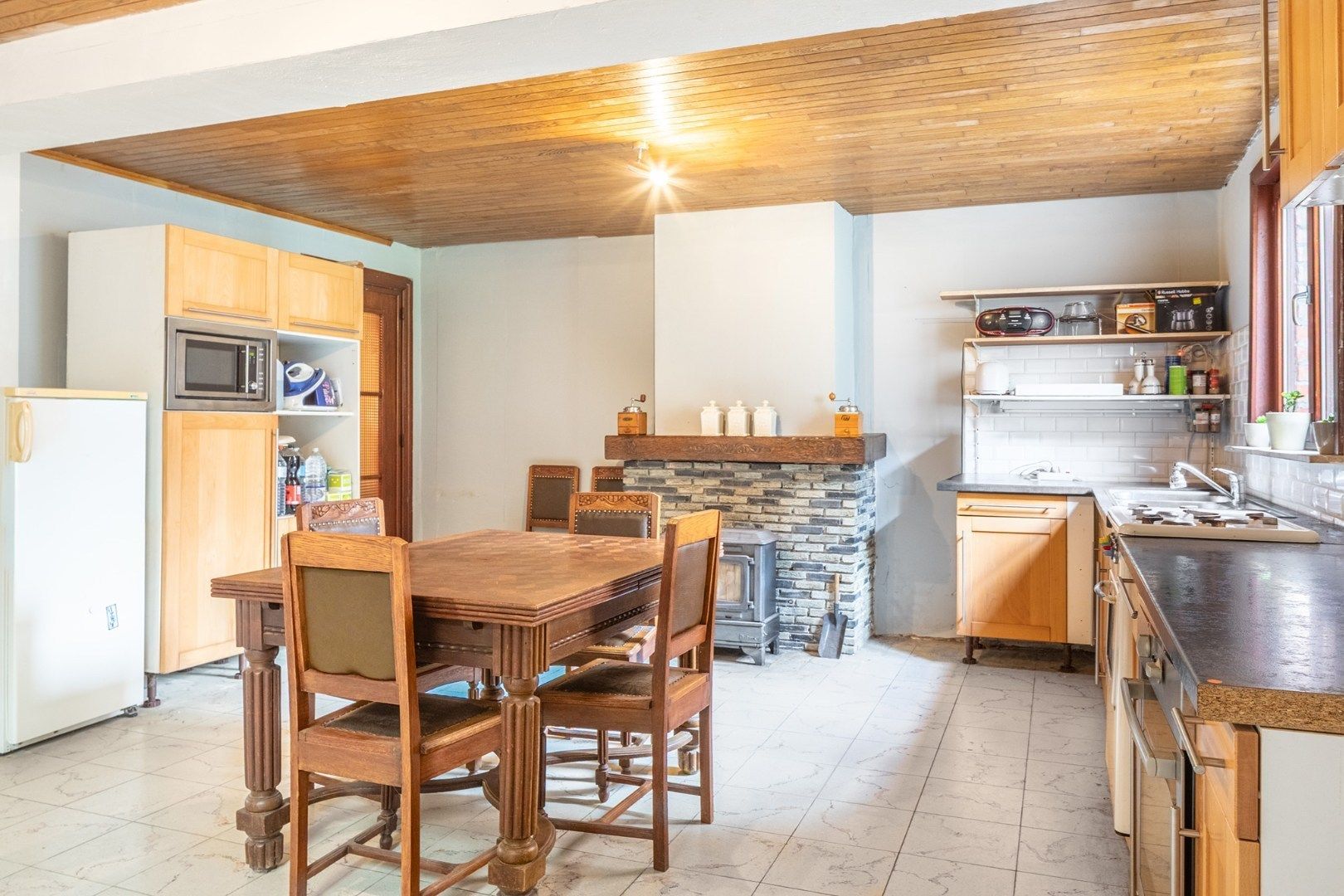 Ruime gesloten gezinswoning met tuin  foto 3