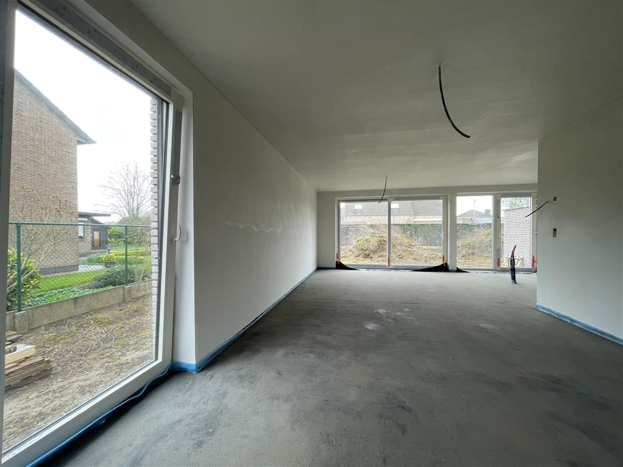 Half Open Bebouwing met garage, terras en tuin | Guido Dutoict 0475 70 36 19 foto 3