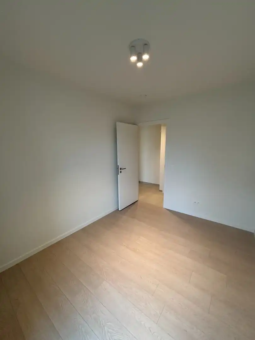 Nieuwbouw 2-slaapkamerappartement met terras foto 13