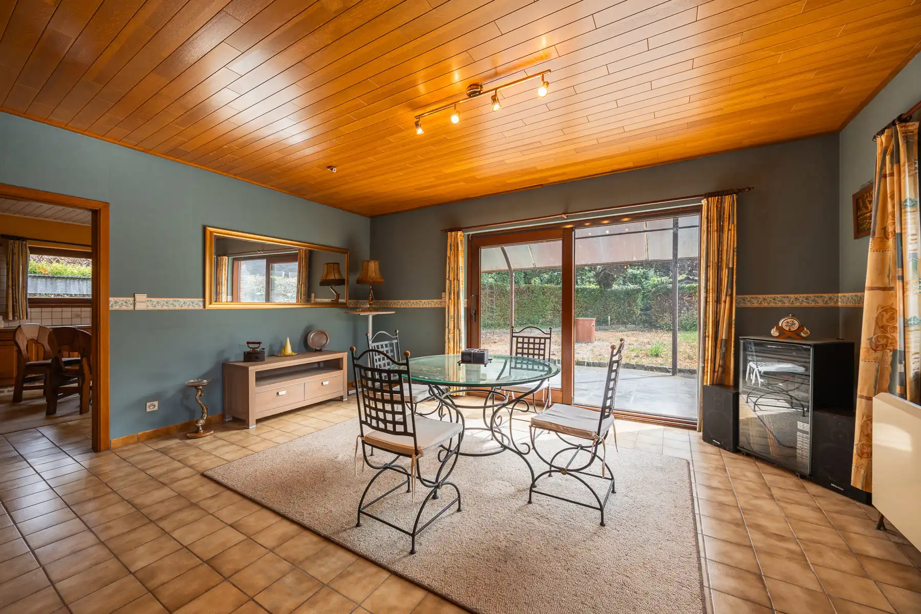 Charmante villa op perceel van 225 m² met garage foto 6