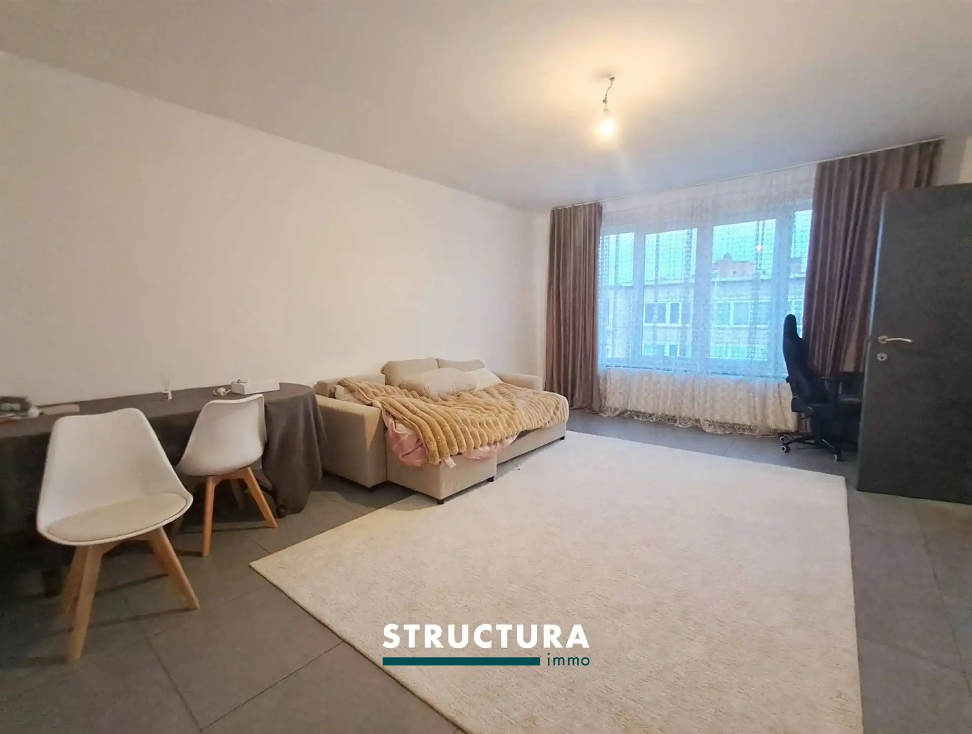 Gerenoveerd appartement in centrum Strombeek-Bever foto 2