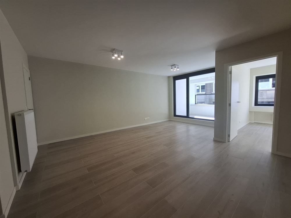Gerenoveerd appartement | Antwerpen-Centrum  foto 3