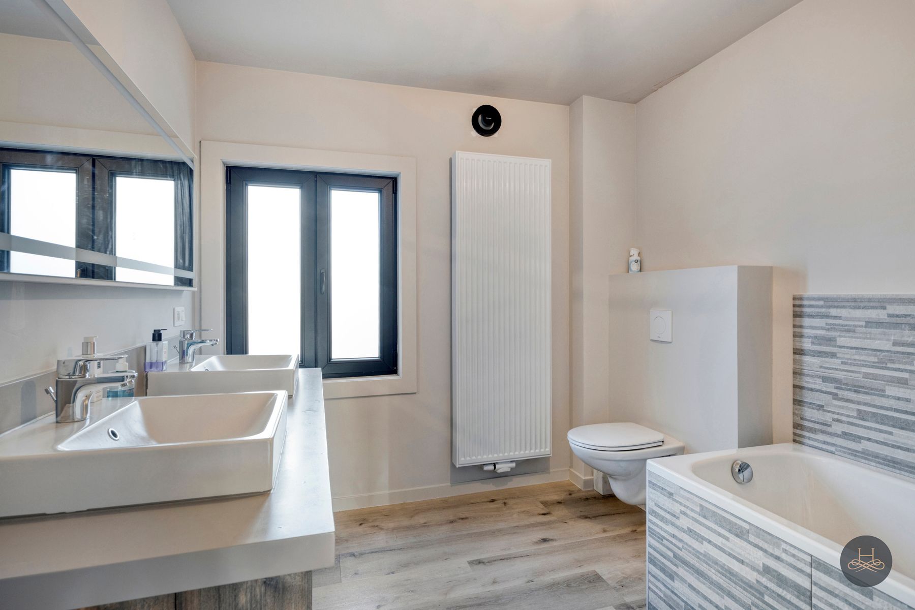 Recent gerenoveerde woning met 3 slaapkamers en ruime tuin foto 23