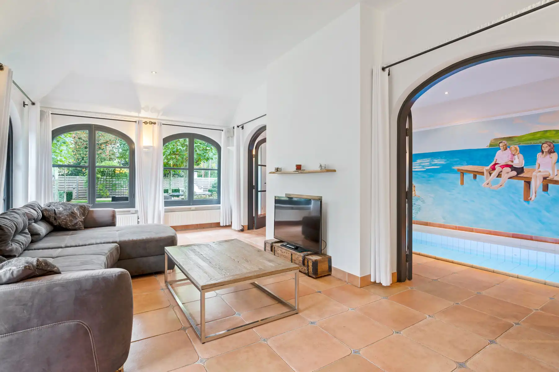 Villa met 5slk en binnenzwembad op 2090m²  foto 12