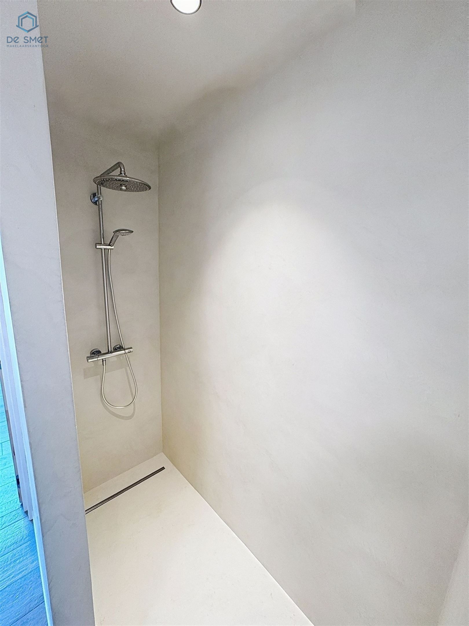 PRACHTIGE BEN-NIEUWBOUWWONING MET 3 SLPK, DRESSING, INBOUWKASTEN & TUIN ZARLARDINGE foto 26