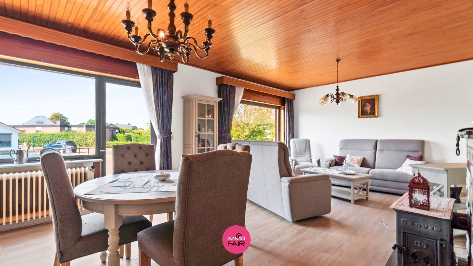 Vrijstaande bungalow op absolute toplocatie op slechts 10 minuutjes van Maastricht! foto 3