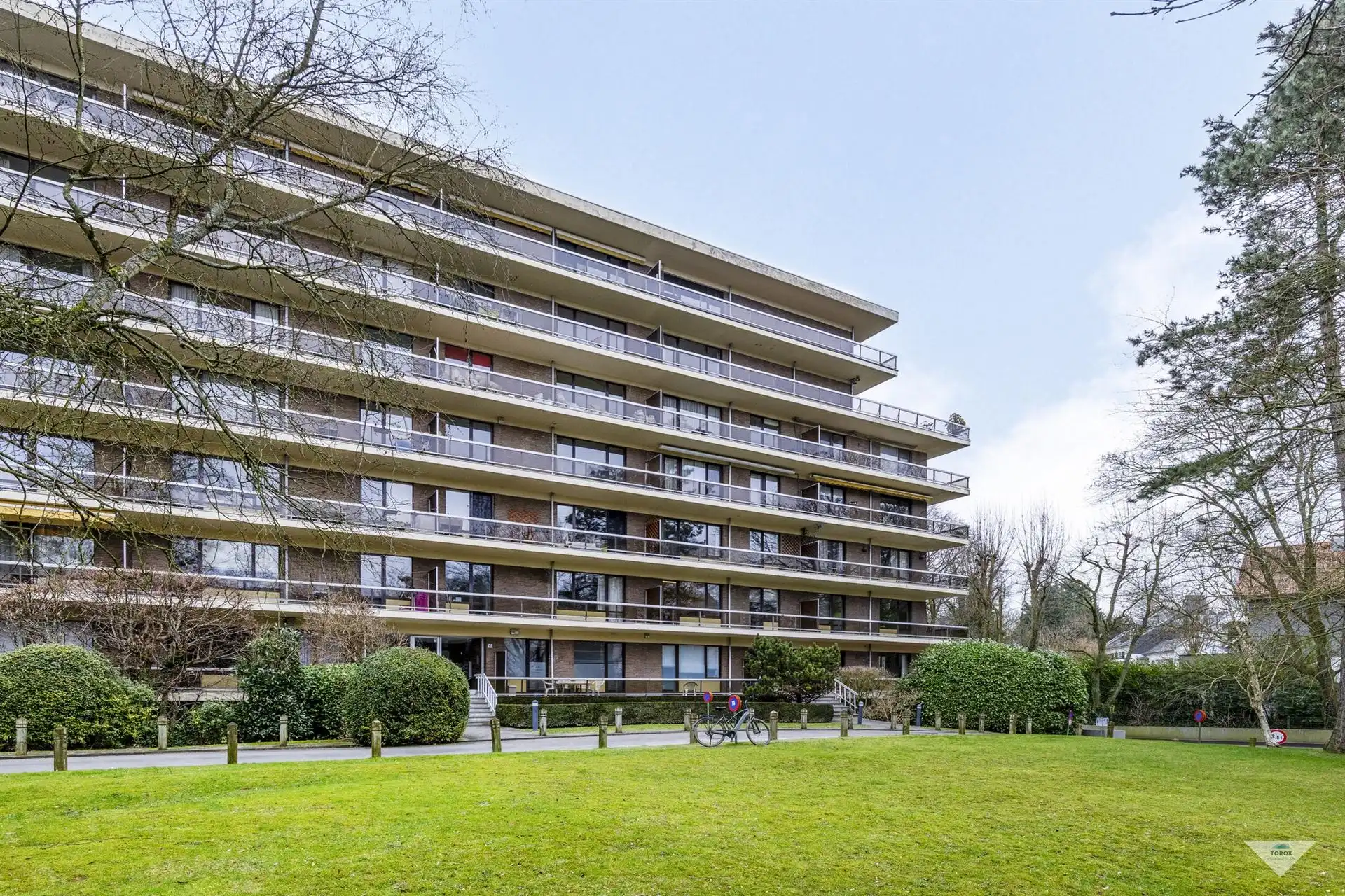 Lichtrijke studio met hoogwaardige afwerking foto 9