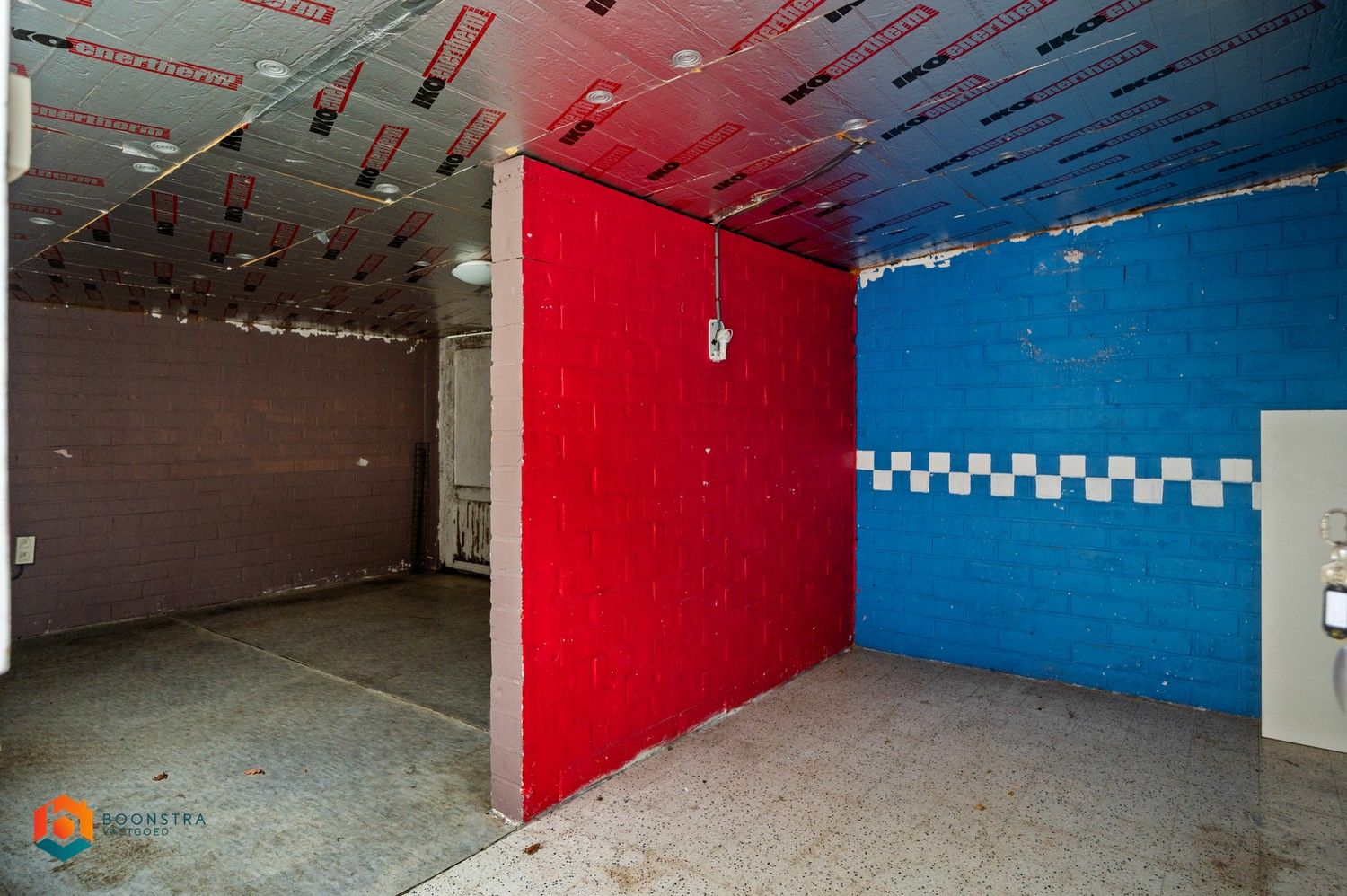 Gelijkvloerse open bebouwing met veel potentieel op 1.827 m² foto 17