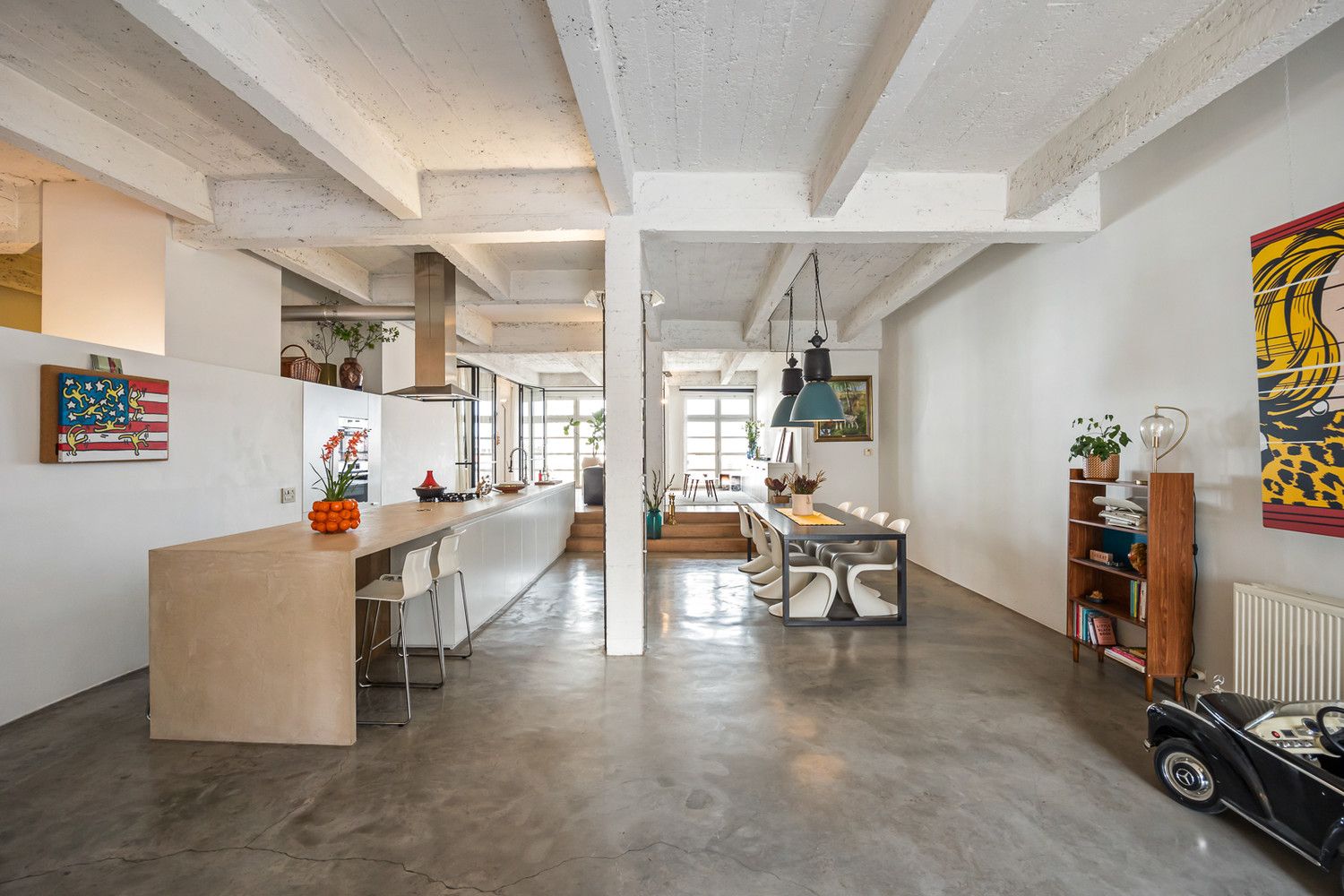 Zalige loft van 161m² (EPC A!) met zonnepanelen en heerlijk zonneterras in rustig, groen woonerf aan het Eilandje! foto 4
