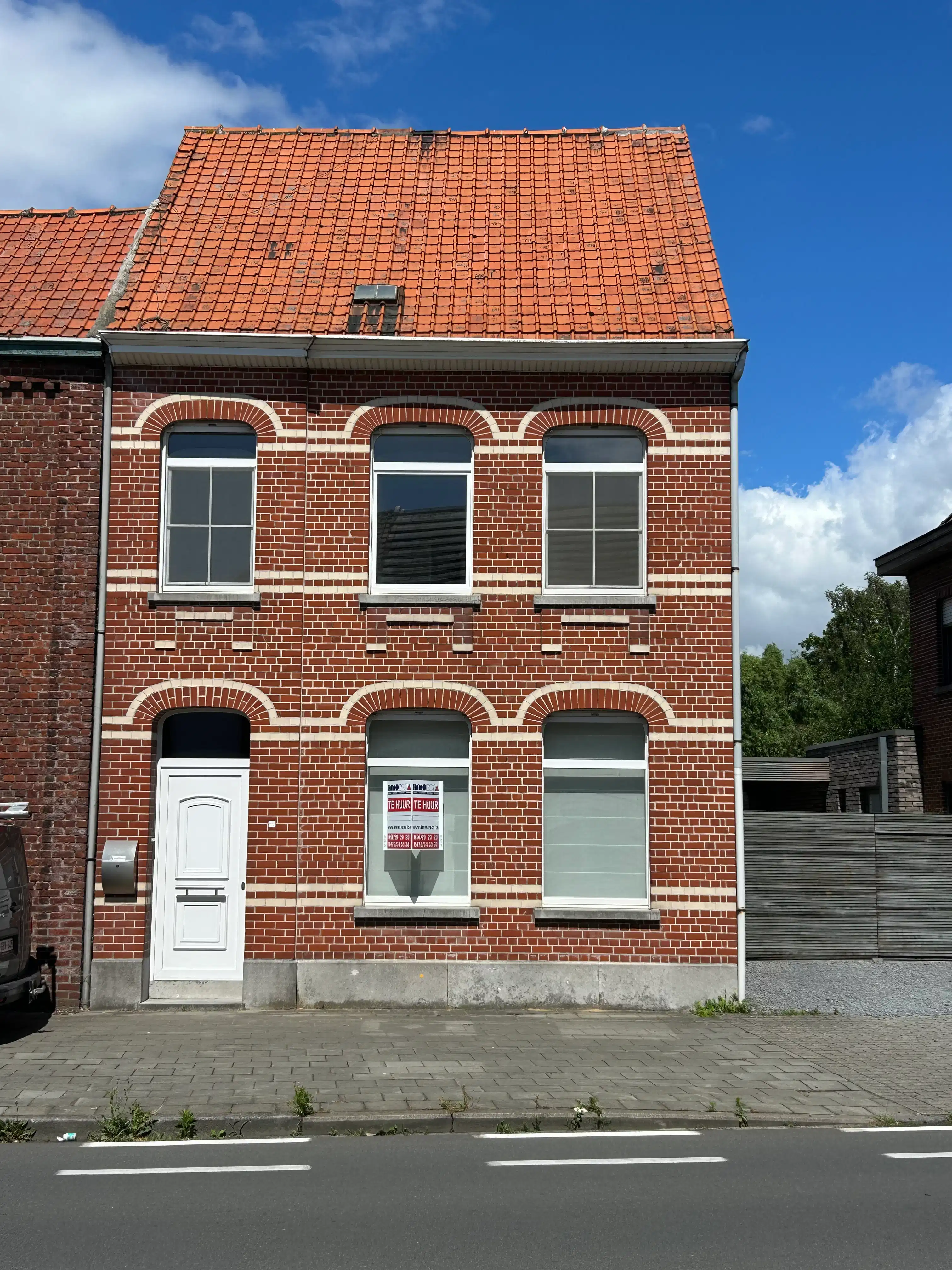 Volledig vernieuwde woning met 3 slaapkamers en tuintje. foto 19