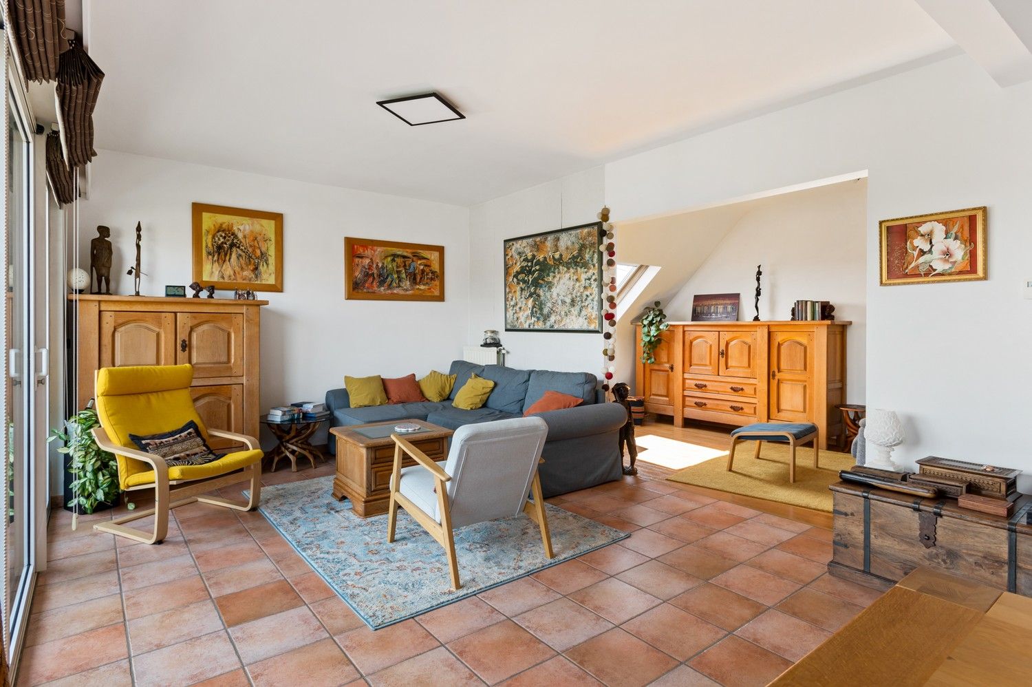 Mooi en ruim appartement op de vierde verdieping met 2 slaapkamers en terras te Deurne-Zuid! foto 9