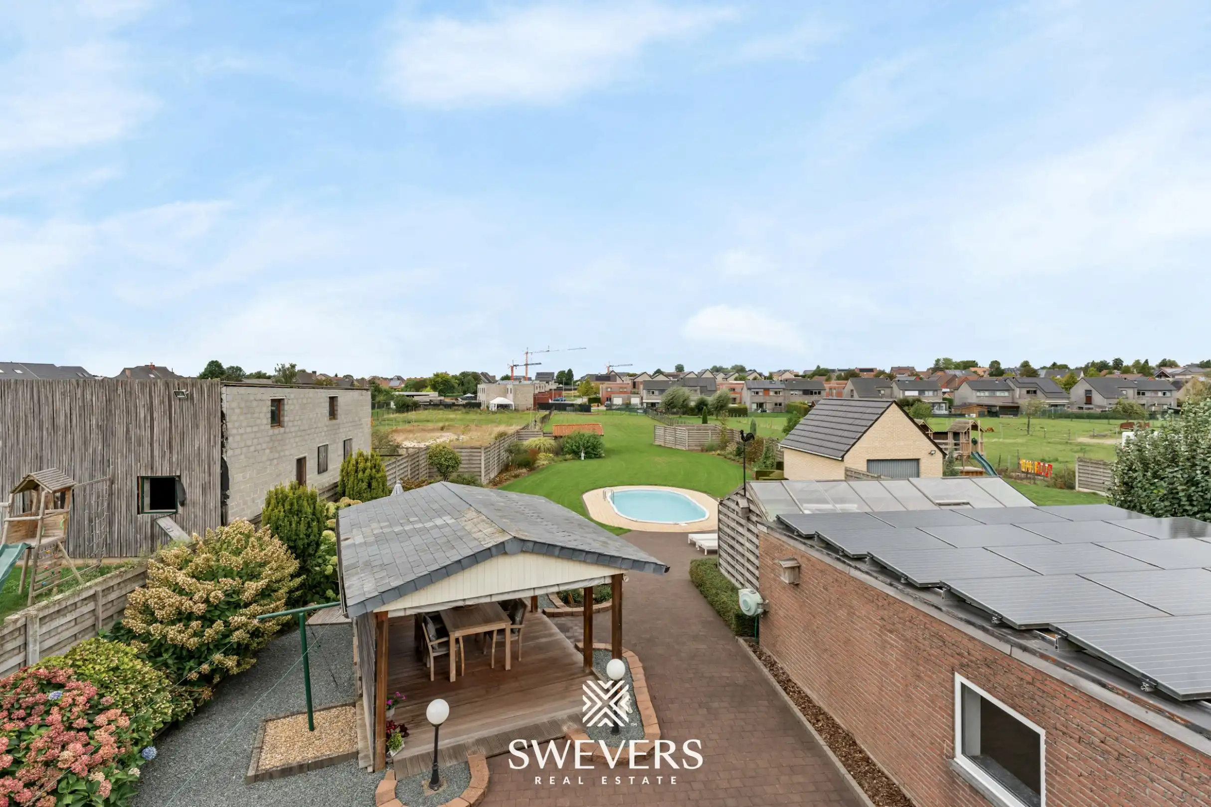 Royale kangoeroewoning met zwembad en dubbele garage foto 48