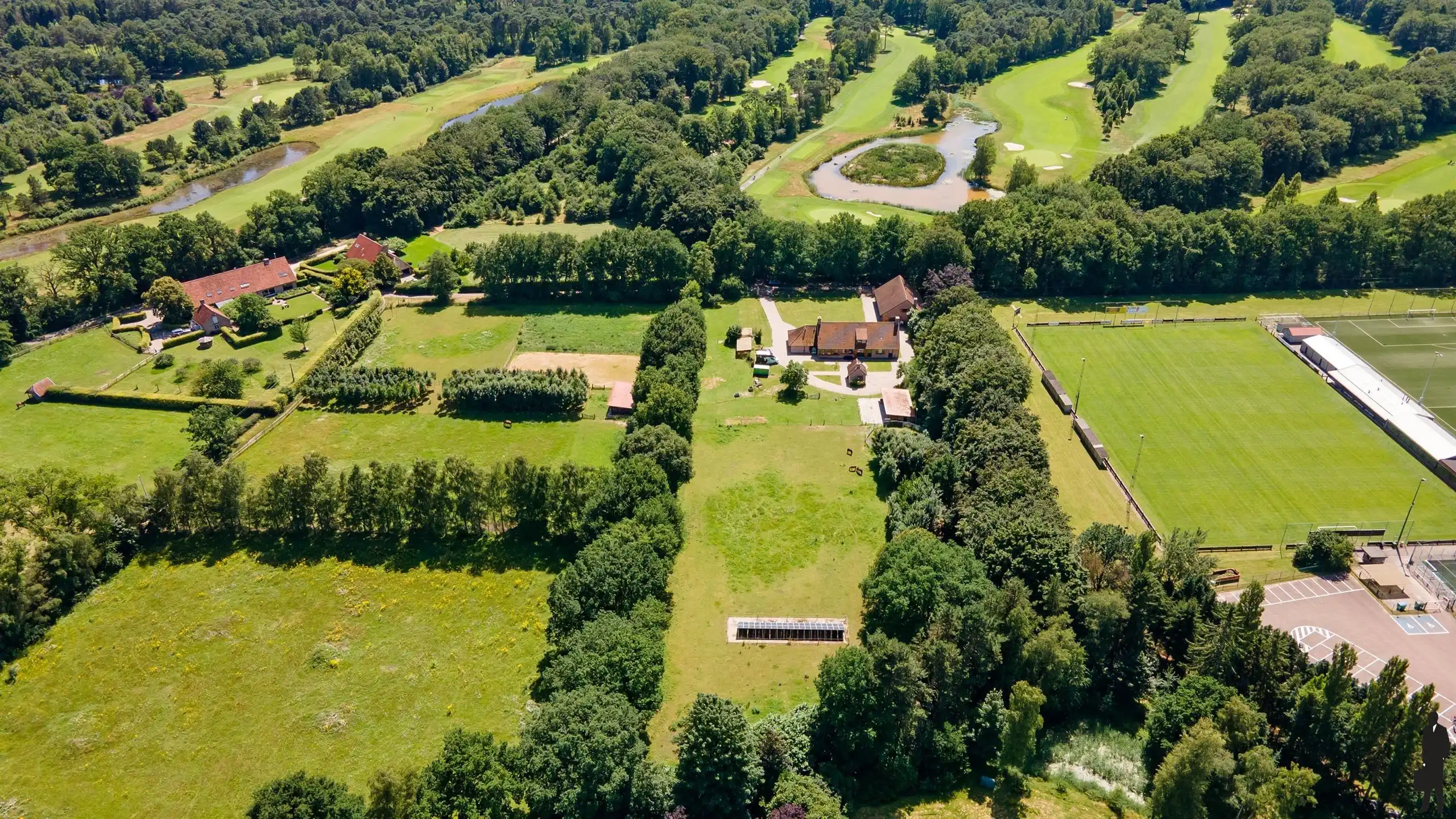Luxe kangoeroe-villa te Sint-Job met paardenacc. op ca. 1,2 HA! foto 64