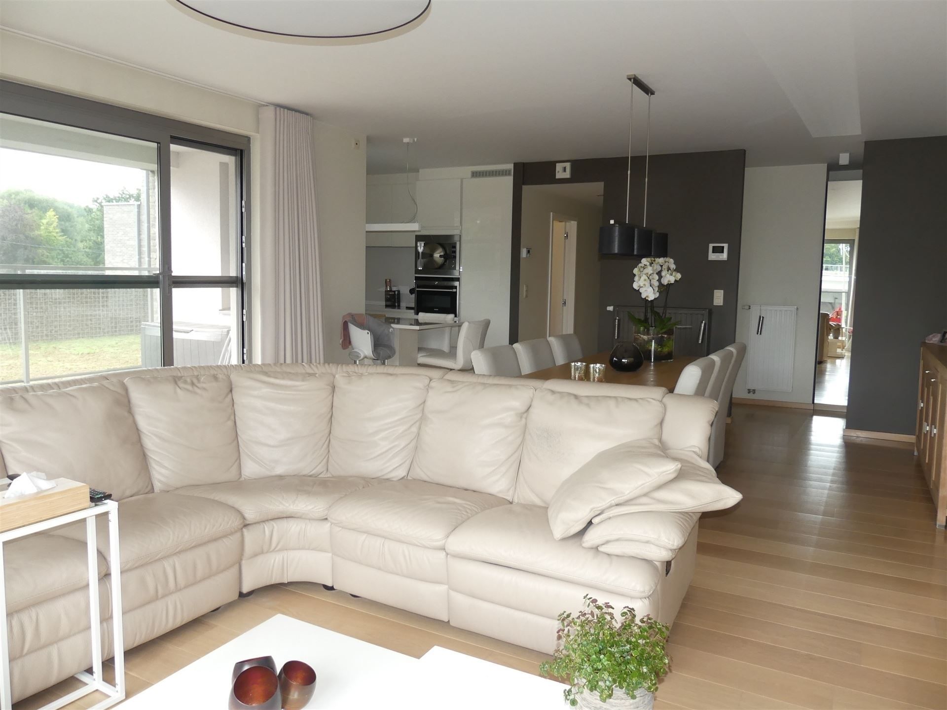 Ruim 3-Slaapkamer Appartement in Mechelen, 118m² foto {{pictureIndex}}