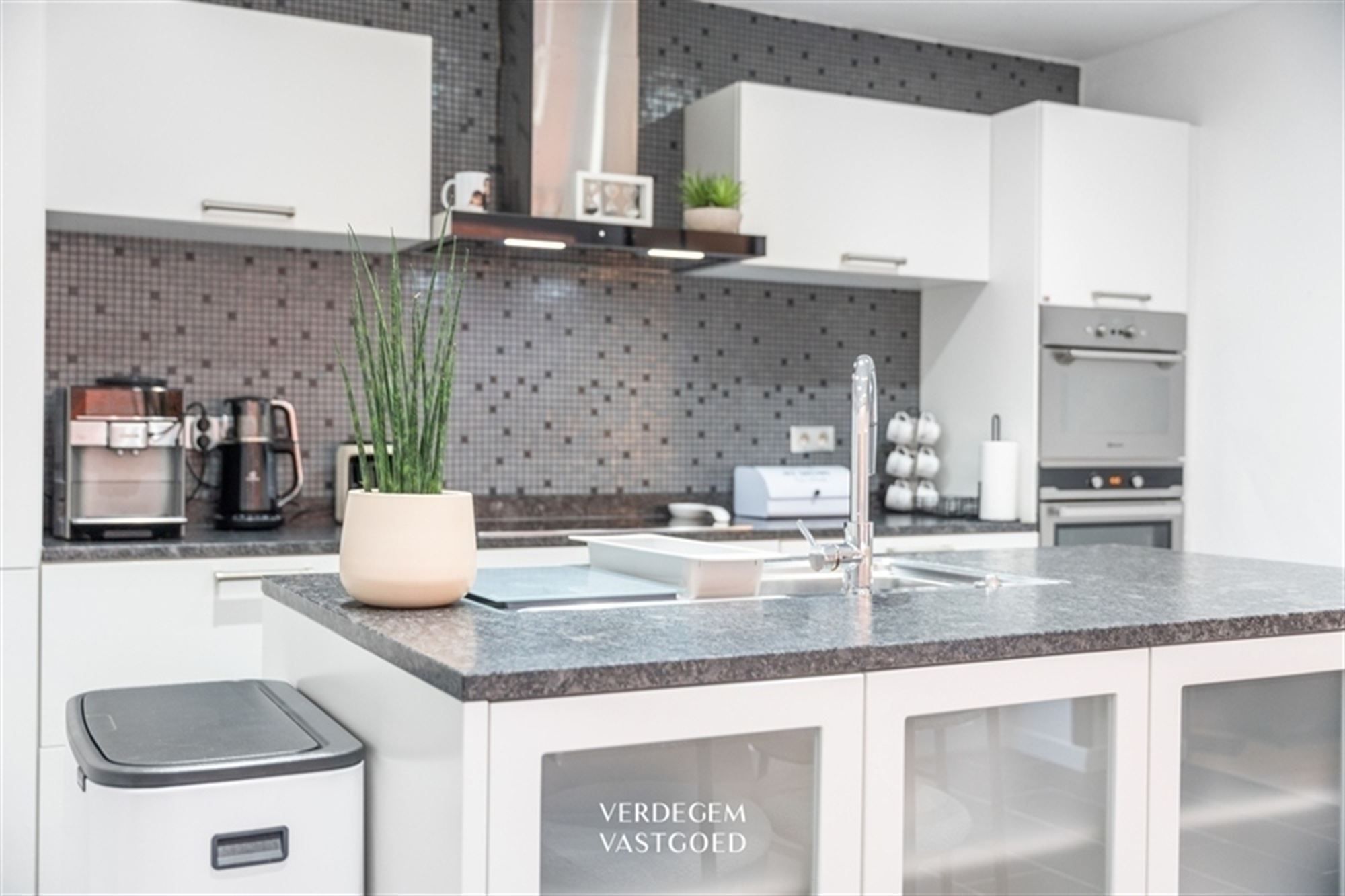 Fijne gezinswoning met 3 slaapkamers en tuin foto 13