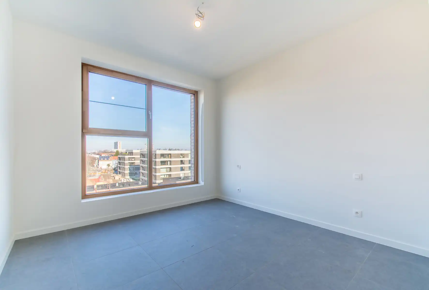 Rustig en comfortabel 1slpk appt. met mooi terras  foto 12