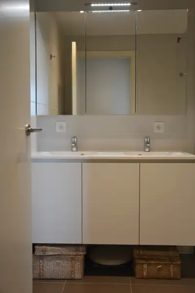 Prachtig recent appartement met afgesloten garage te huur in Anzegem foto 7