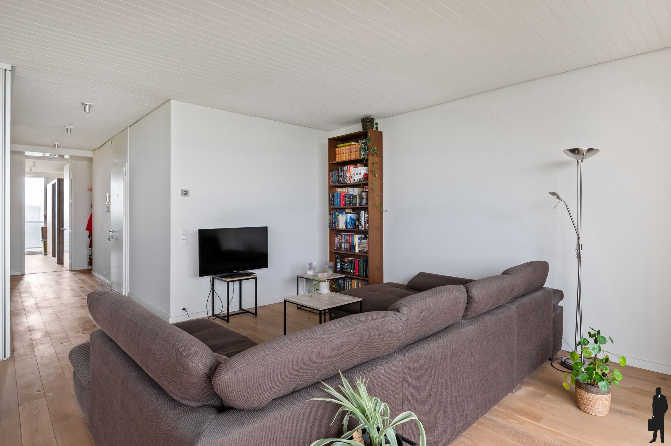 Ruim en licht appartement met twee terrassen foto 7