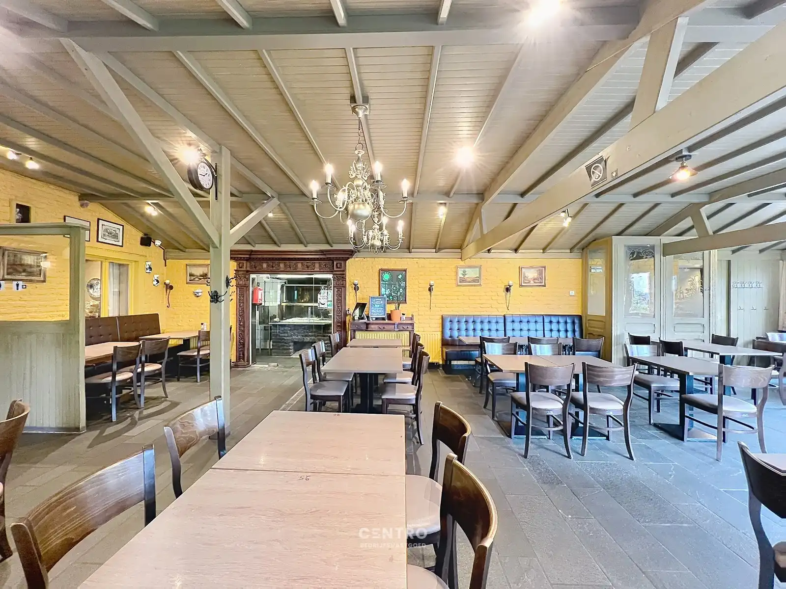 Prachtig, landelijk gelegen restaurant (150 couverts) op ± 3.400 m², VOLLEDIGE horeca-inboedel inbegrepen, met bewezen horeca-concept te HOOGLEDE! foto 16