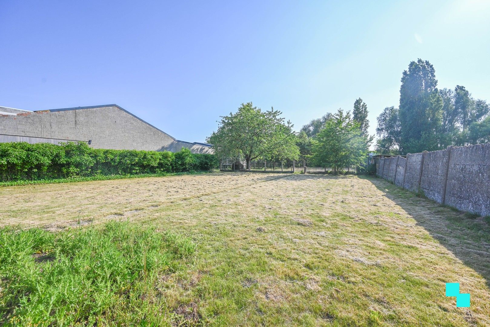 Woning met bijhorende schuur/loods op ruim perceel in Desselgem foto 17