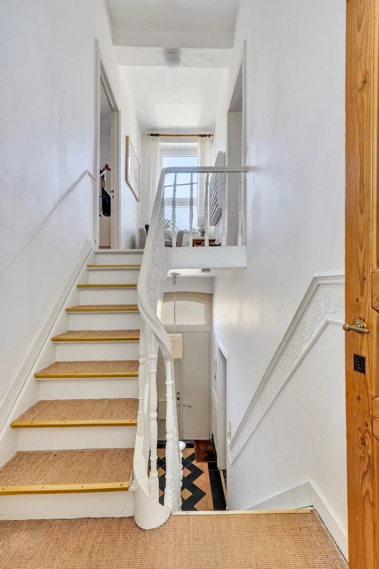 Karaktervolle woning met zwembad en ingerichte leefzolder foto 13
