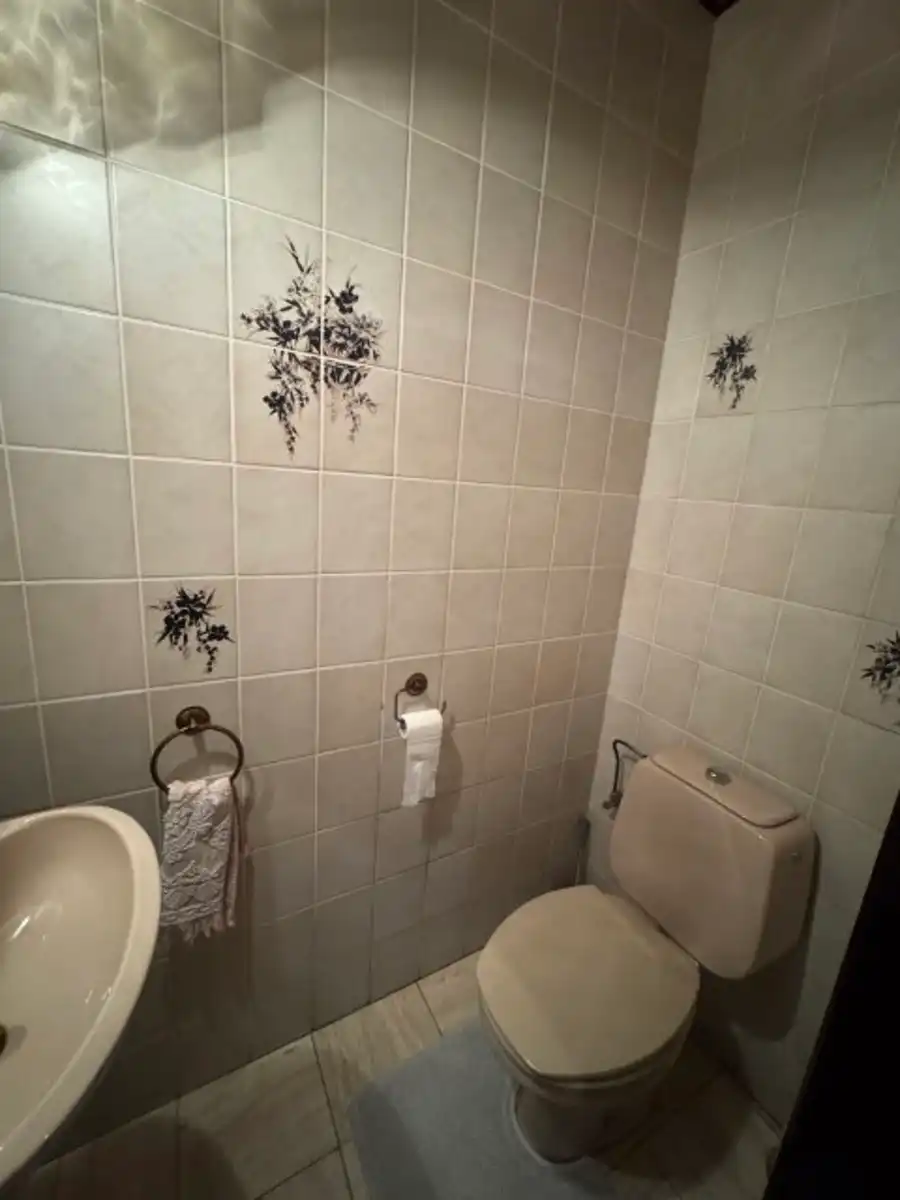 Ruime rustig gelegen villa foto 12