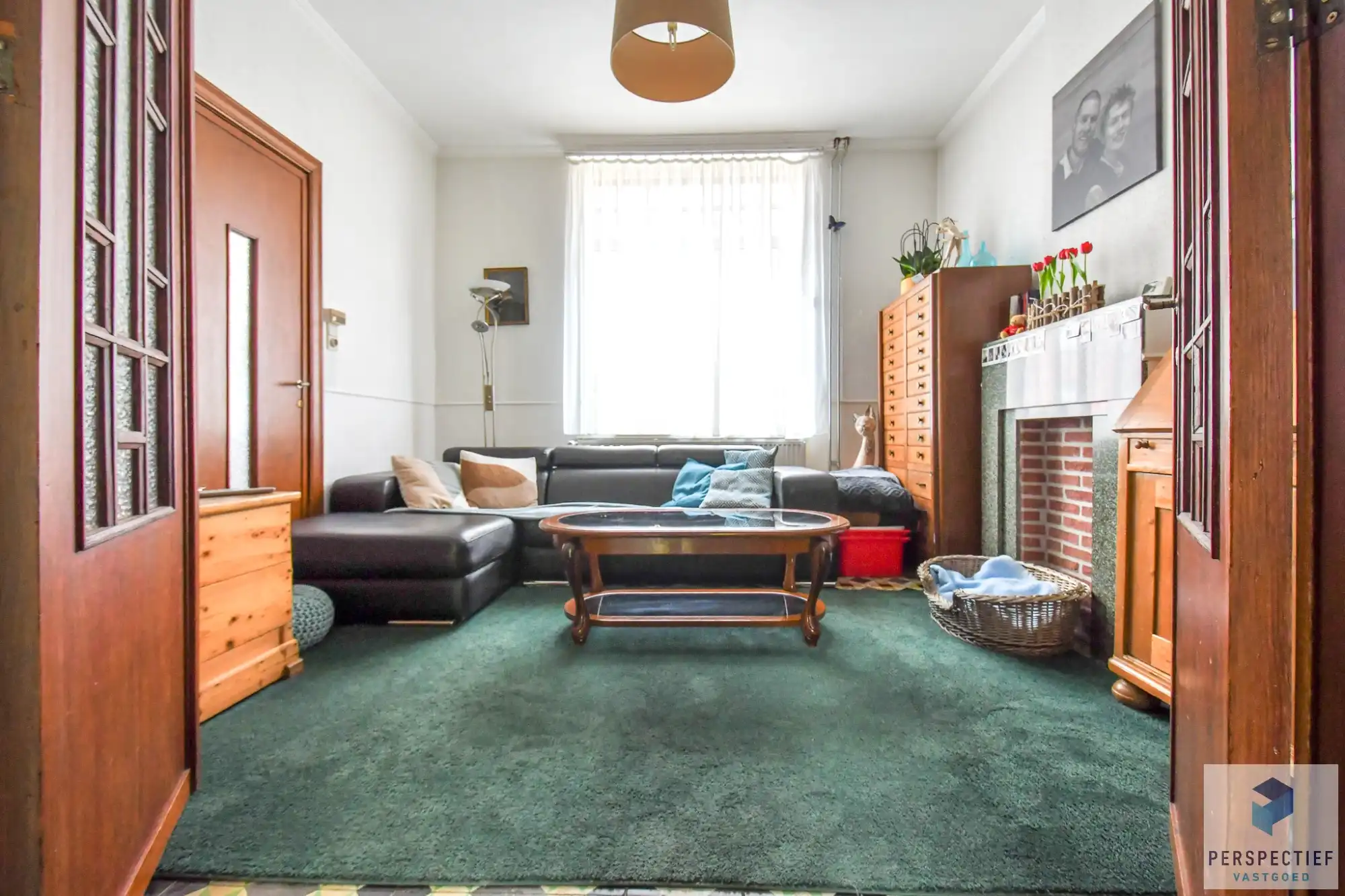 Ruime halfopen bebouwing met tuin en garage in het centrum van Oedelem foto 8