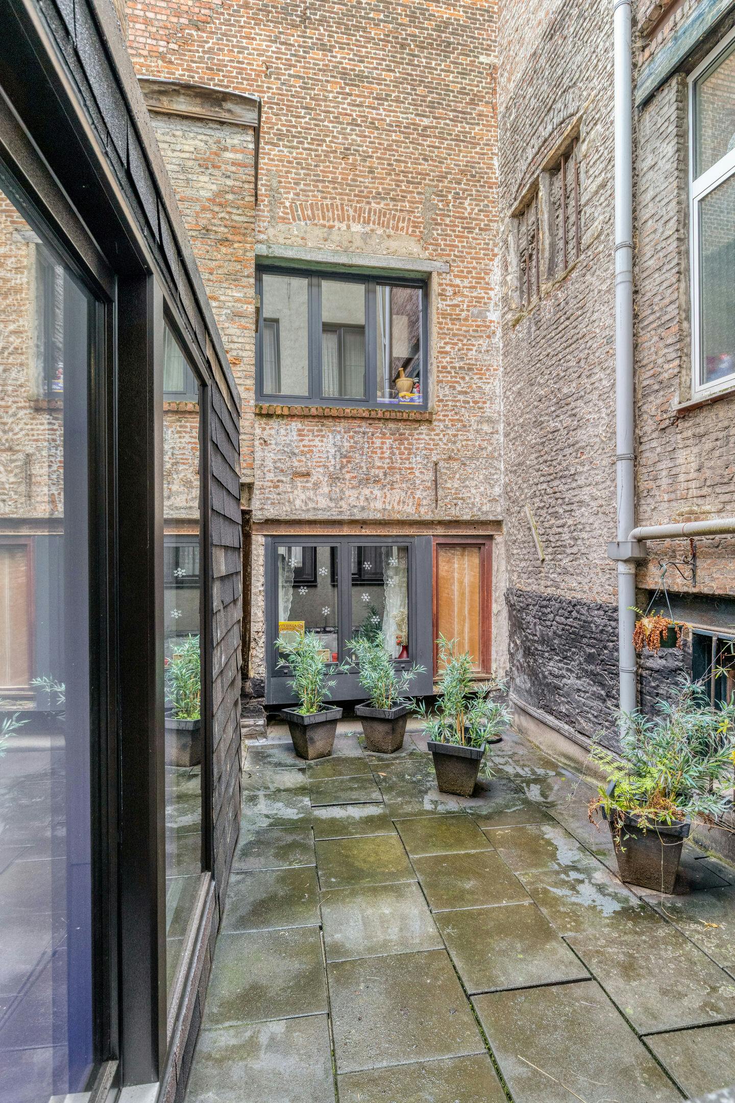 Handelshuis 245 m² te koop in Antwerpen, Lange Koepoortstraat foto 28