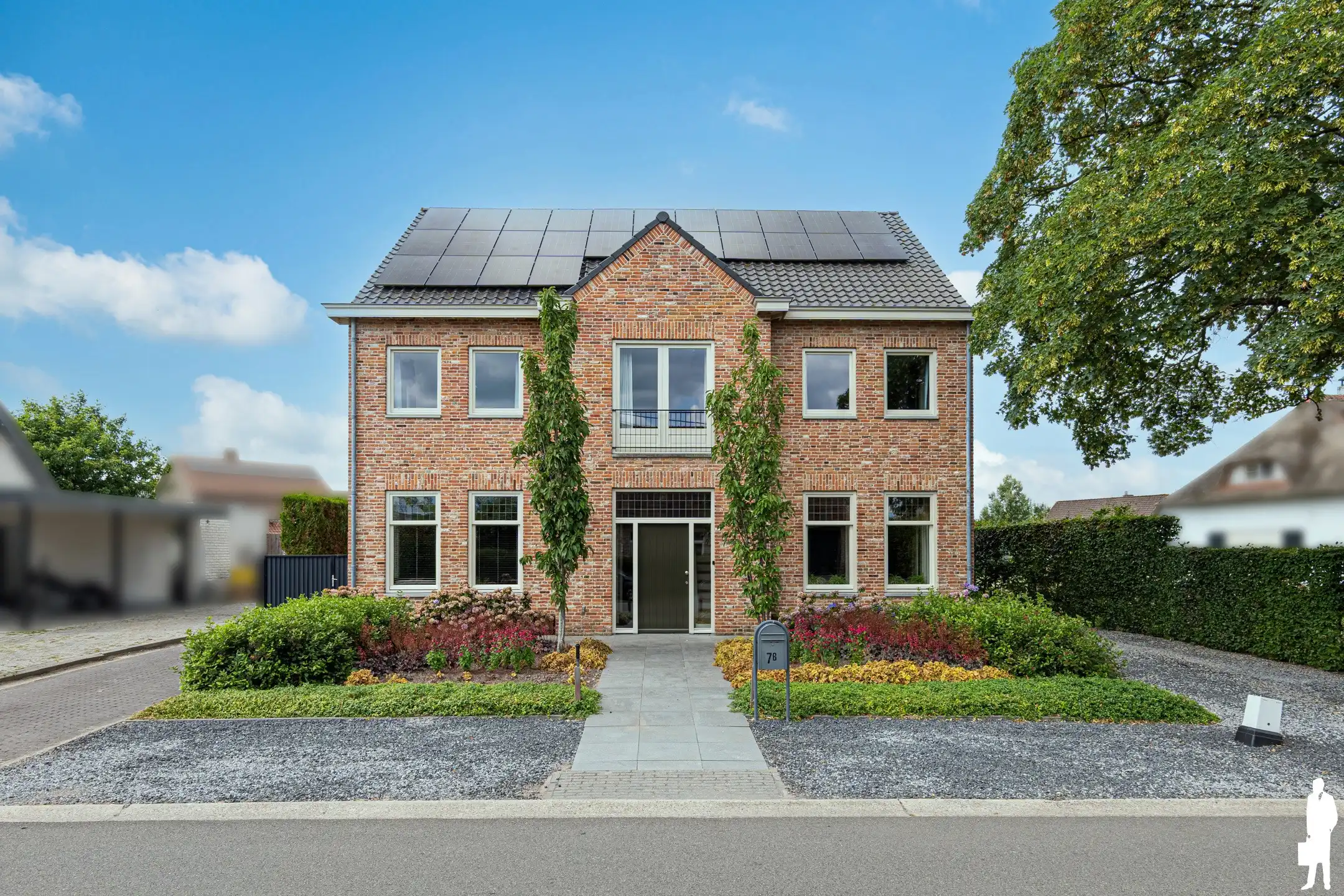 Villa met 6 slpk. 2 badk. en garage op 900m² nabij NL grens. foto 28