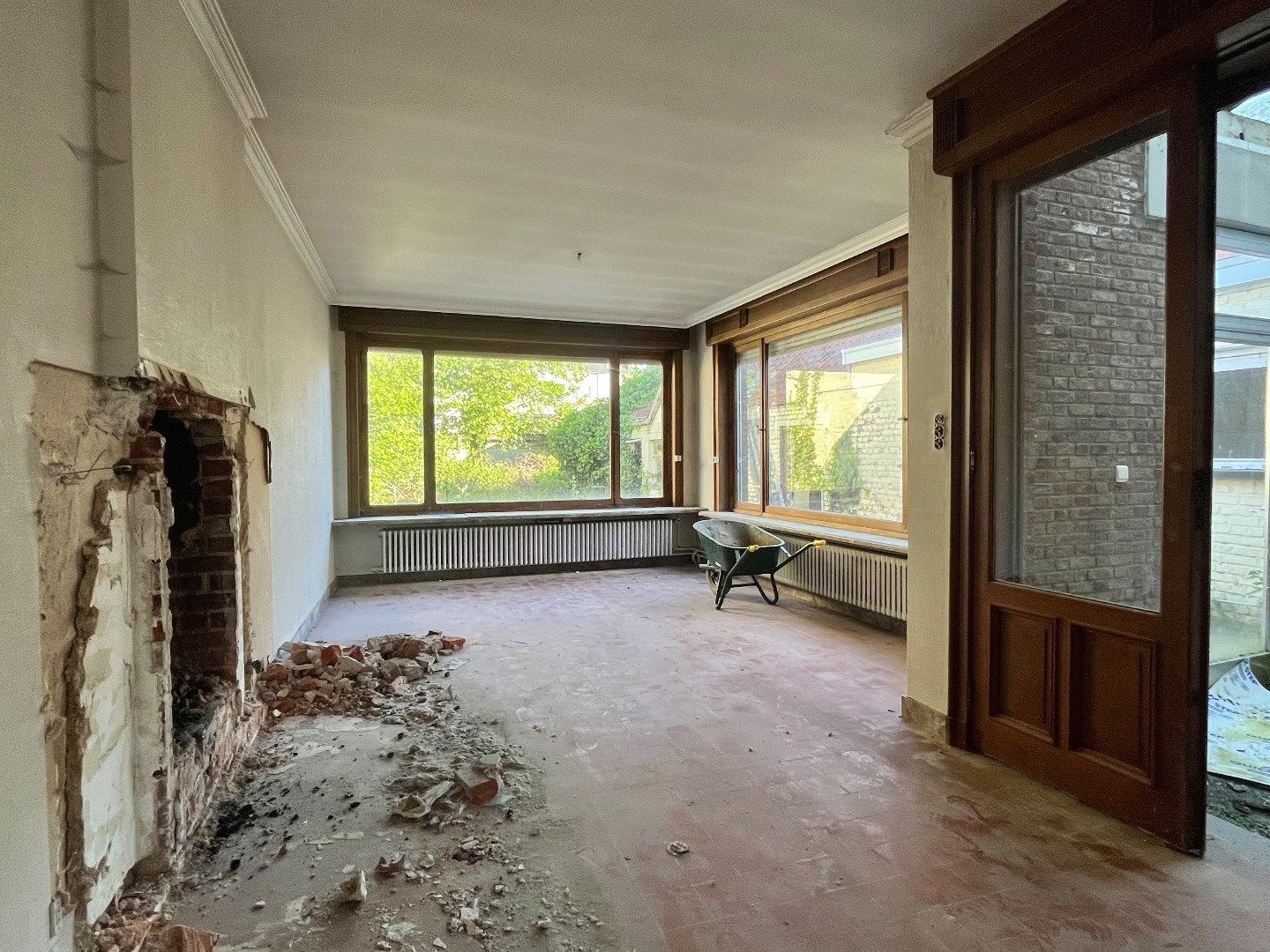 Authentieke woning met tuin en garage in het rustige Ooigem foto 4