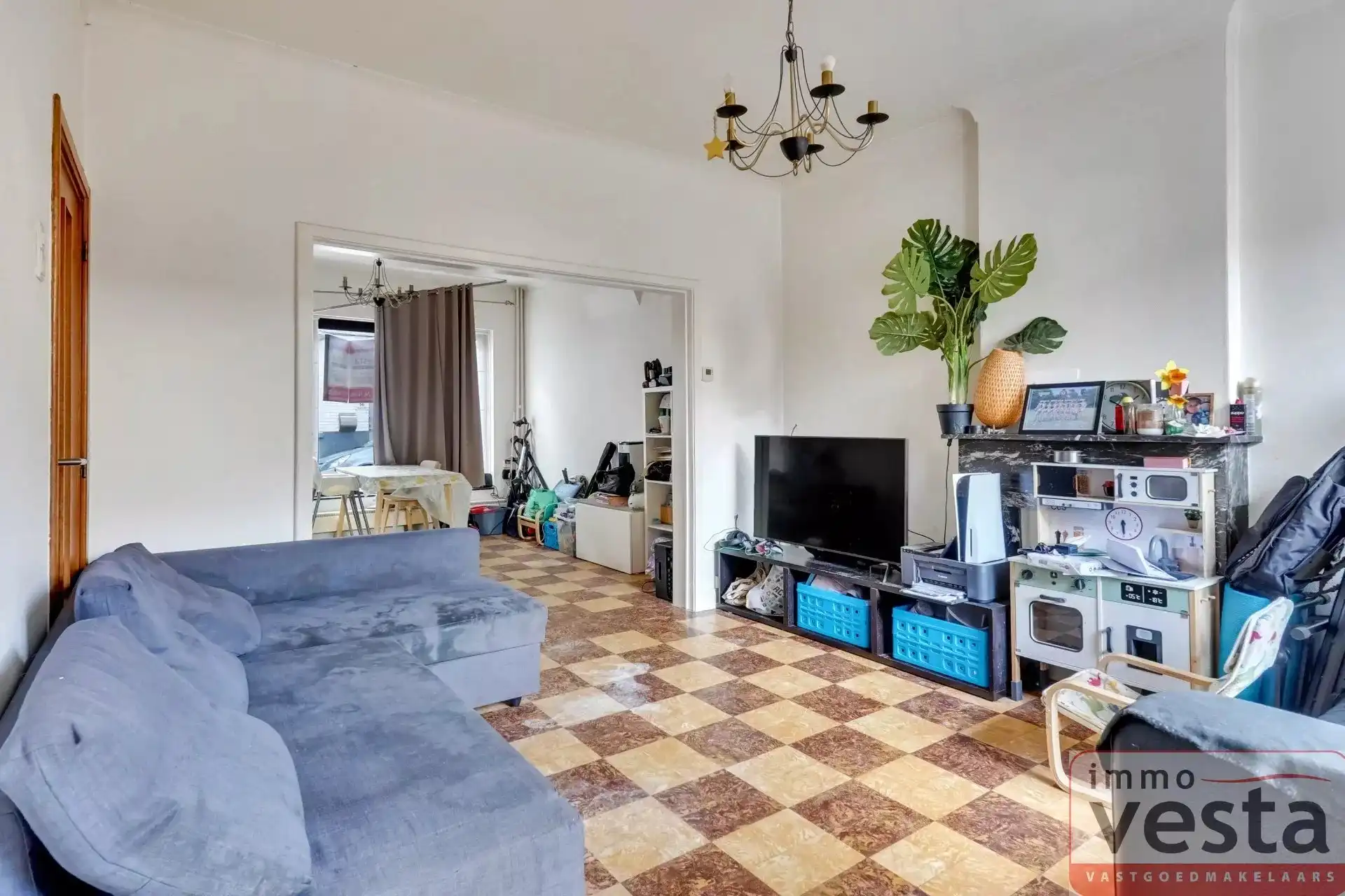 Degelijke eengezinswoning nabij centrum foto 7