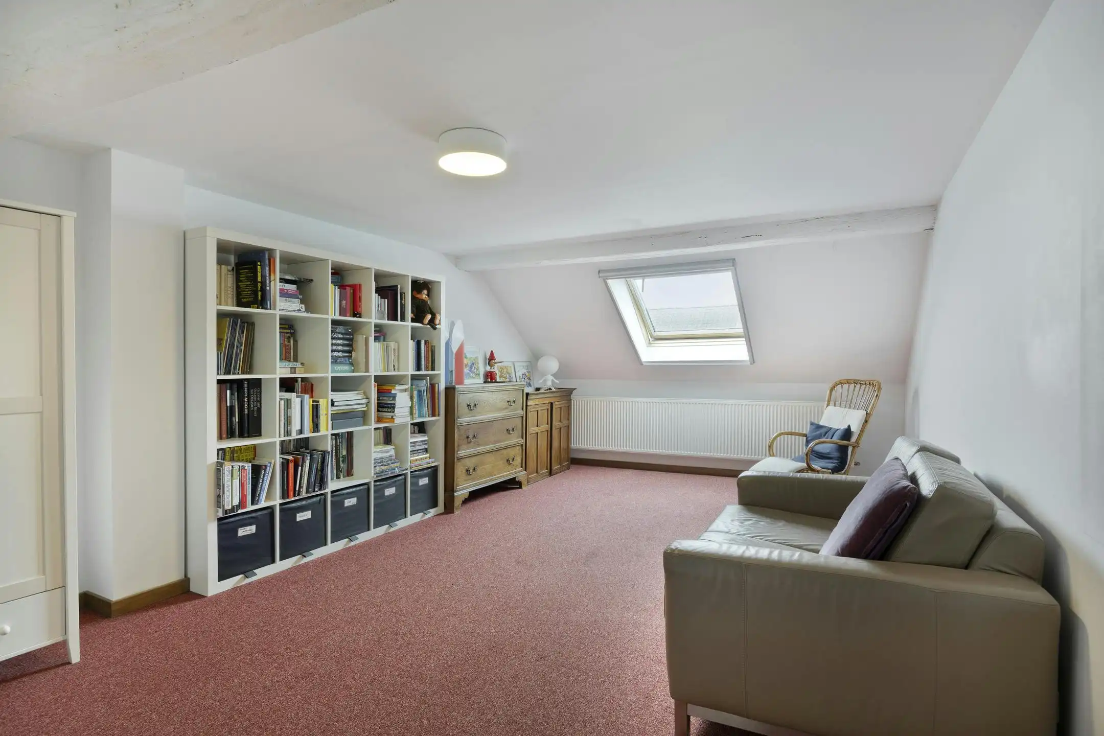 Stijlvolle stadswoning met handelspand te koop in hartje Maaseik foto 27