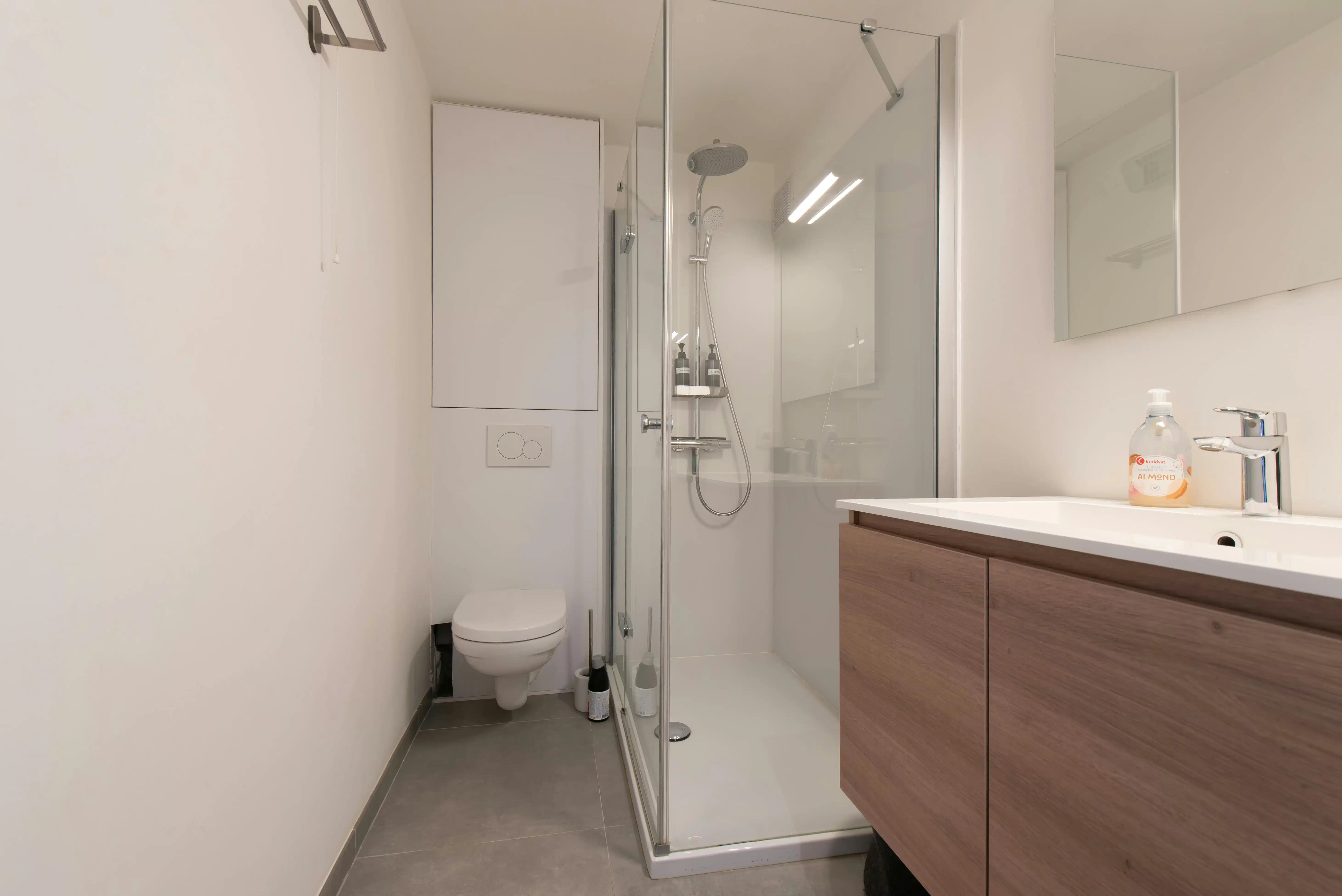 Studio met zijdelings zicht op de jachthaven foto 6