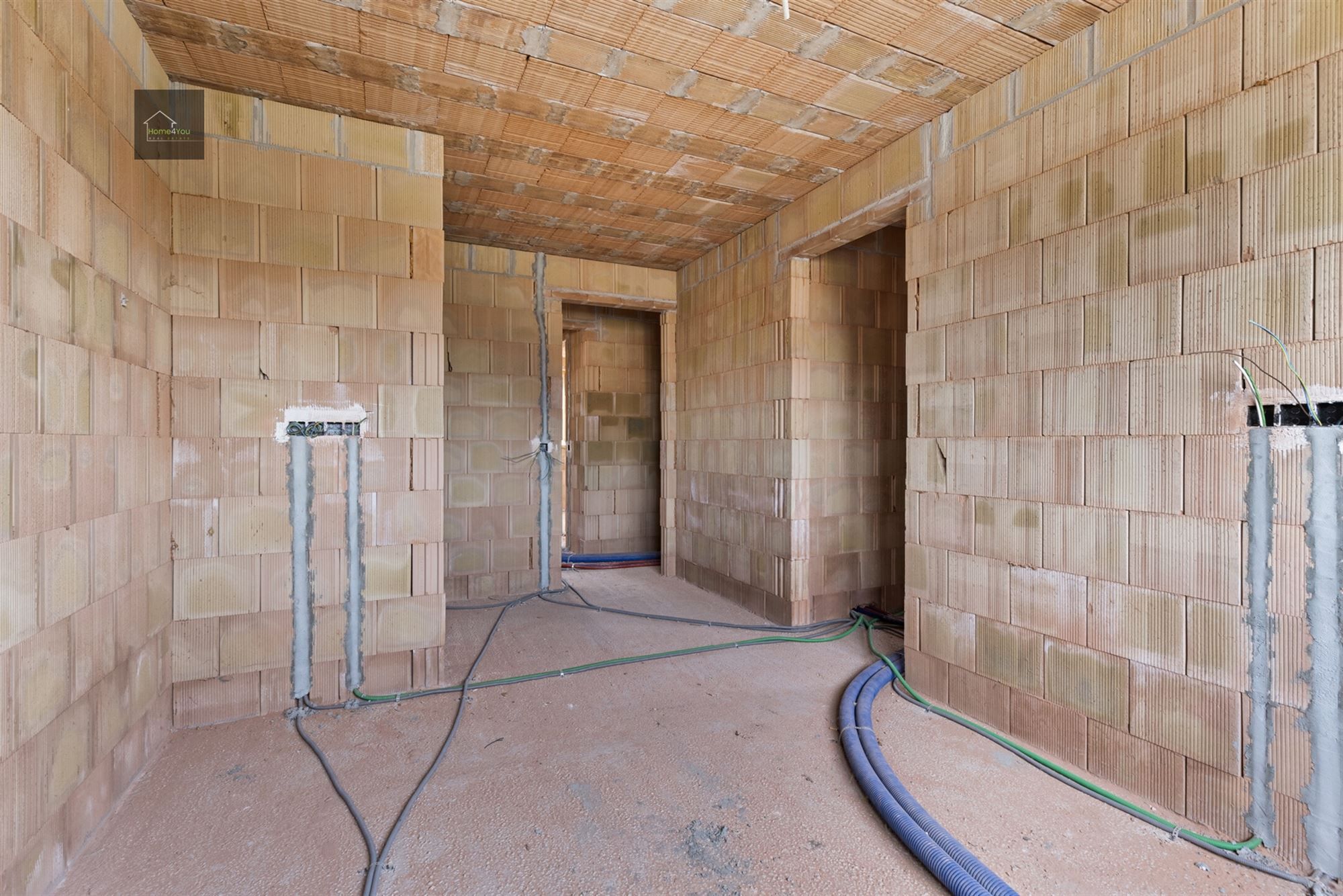 Grote nieuwbouwwoning zonder BTW !!, 3 slaapkamers, wind en waterdicht. foto 22
