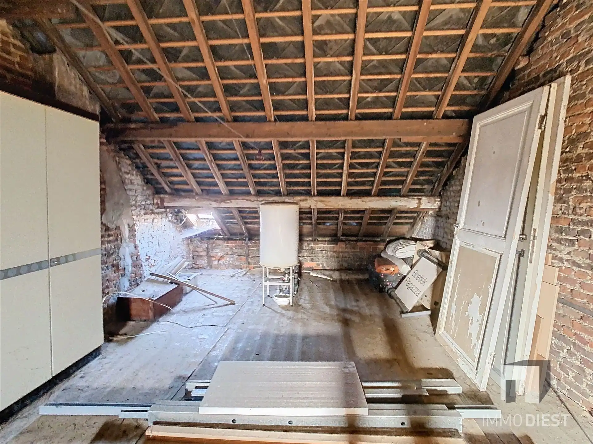 Ca. 200m² gelijkvloerse winkelruimte - uw conceptstore in het centrum van Diest foto 33