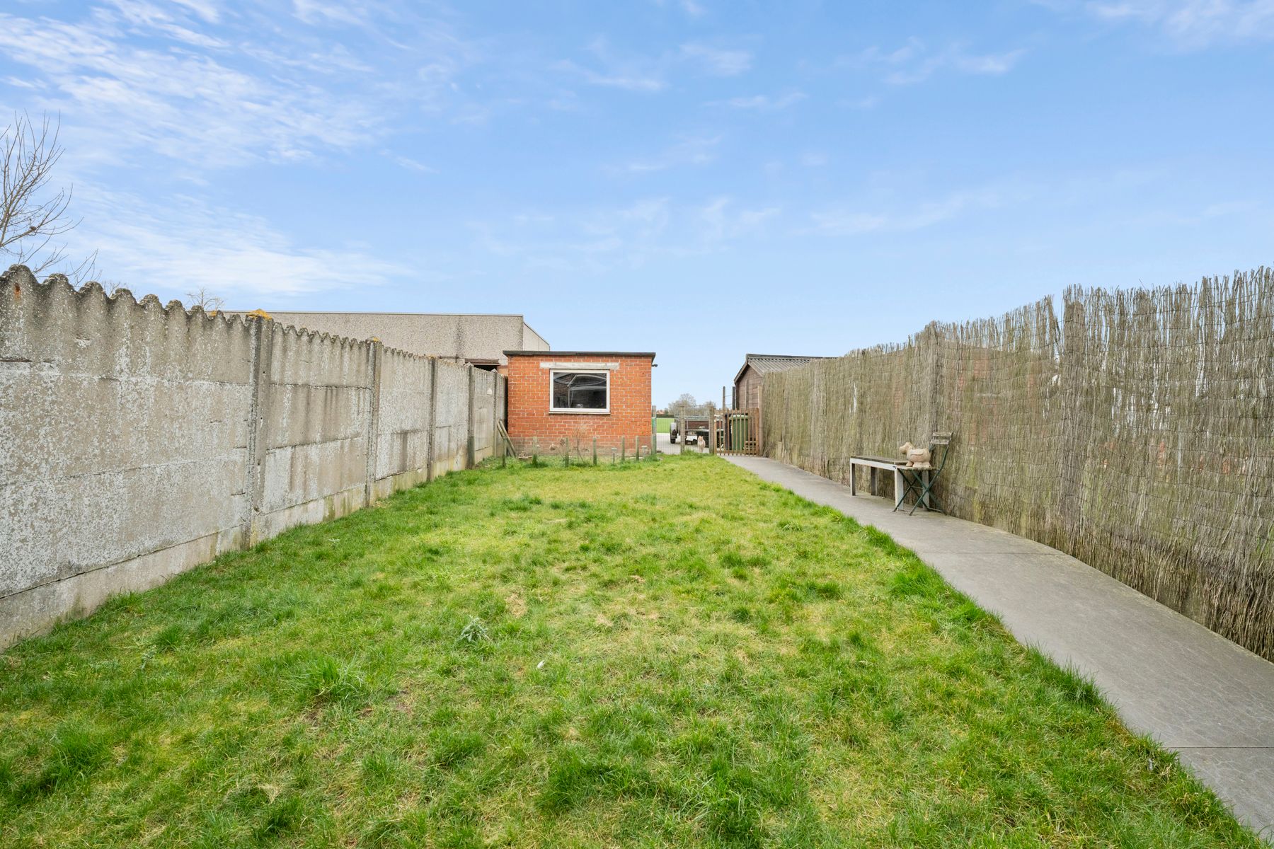 Rustig gelegen woning met uitweg foto 19