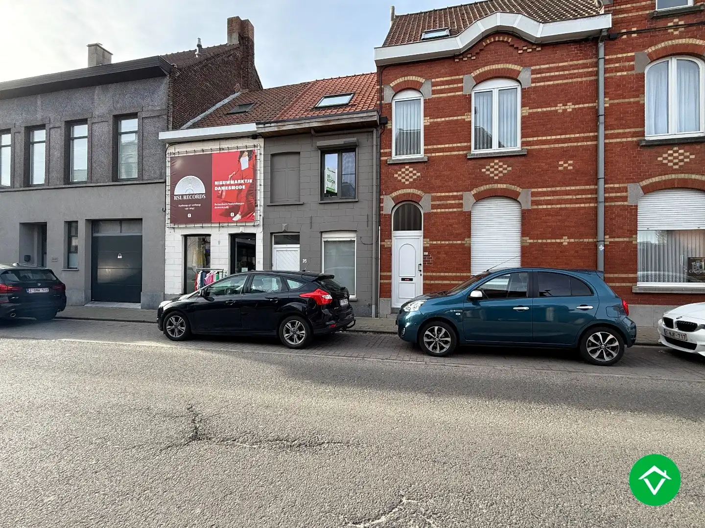 Op te frissen rijwoning met 3 slaapkamers in centrum Roeselare foto 15