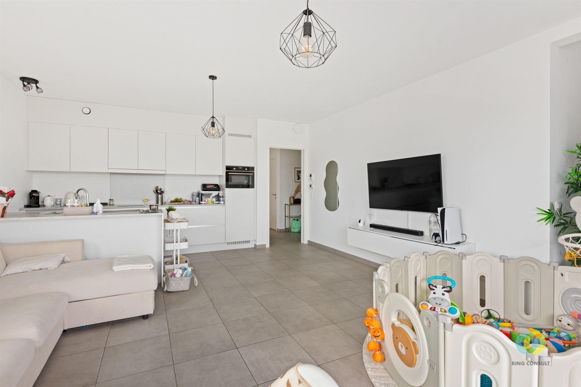 ** IN OPTIE ** Modern appartement met binnenstaanplaats foto 5