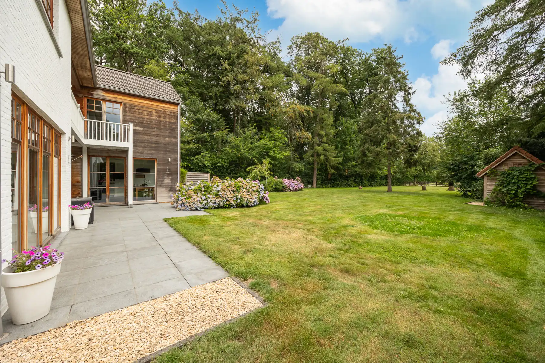 ENERGIEZUINIGE VILLA IN LONG ISLAND-STIJL foto 27