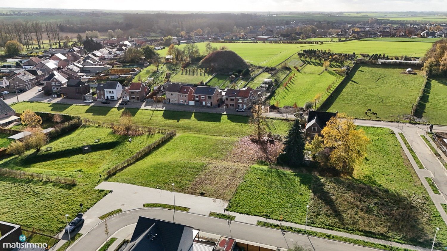 RUSTIG GELEGEN BOUWGROND VOOR OPEN BEBOUWING MET ZUIDWESTELIJK GEORIËNTEERDE TUIN TE TONGEREN foto 6