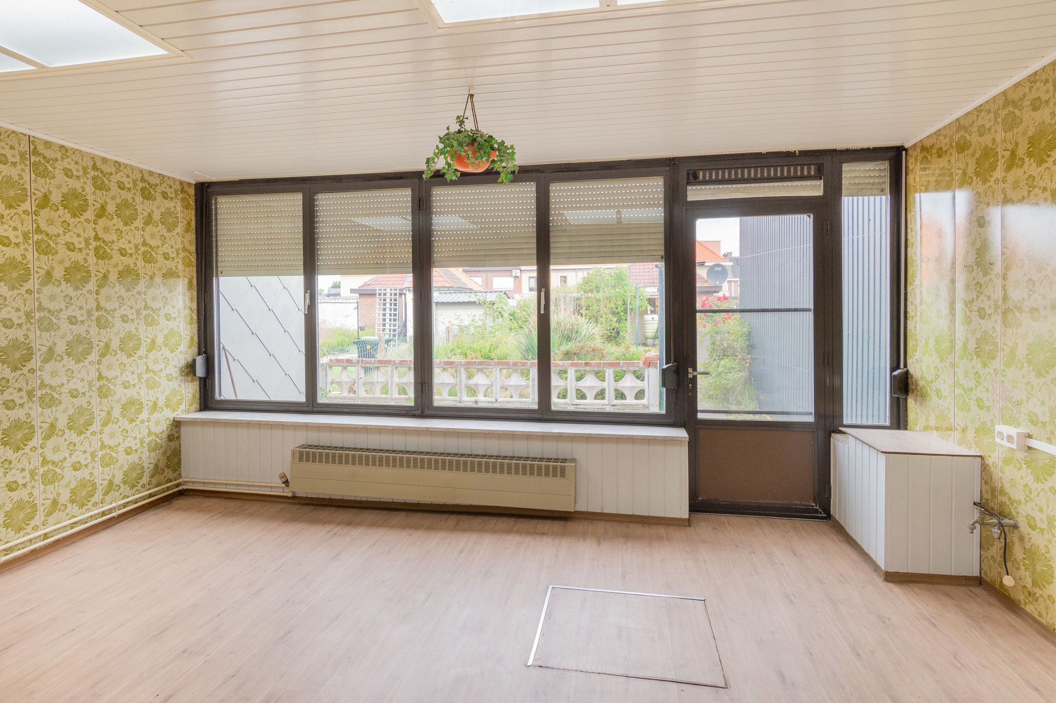 Knusse te renoveren woning met leuke tuin foto 11