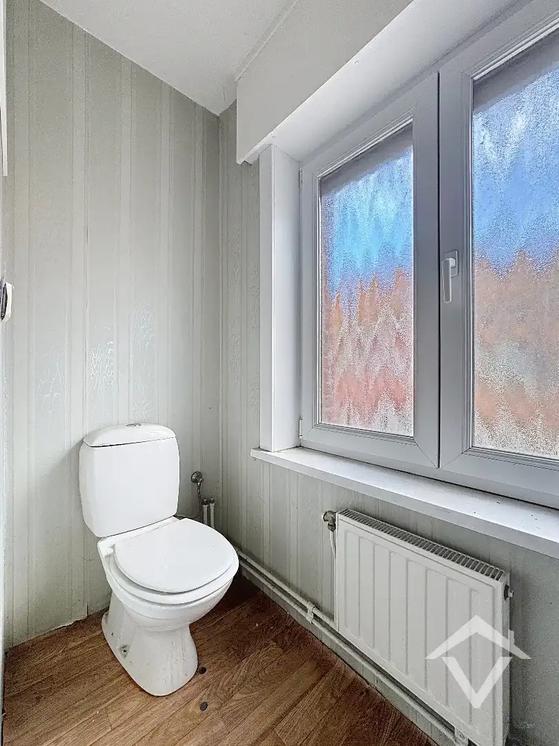 Alleenstaande woning met naastliggend stuk bouwgrond en weide te Eernegem foto 20