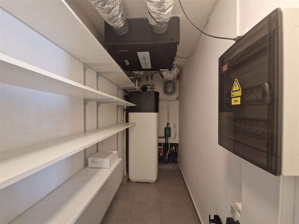 Gelijkvloers 1 slaapkamer appartement  foto 14
