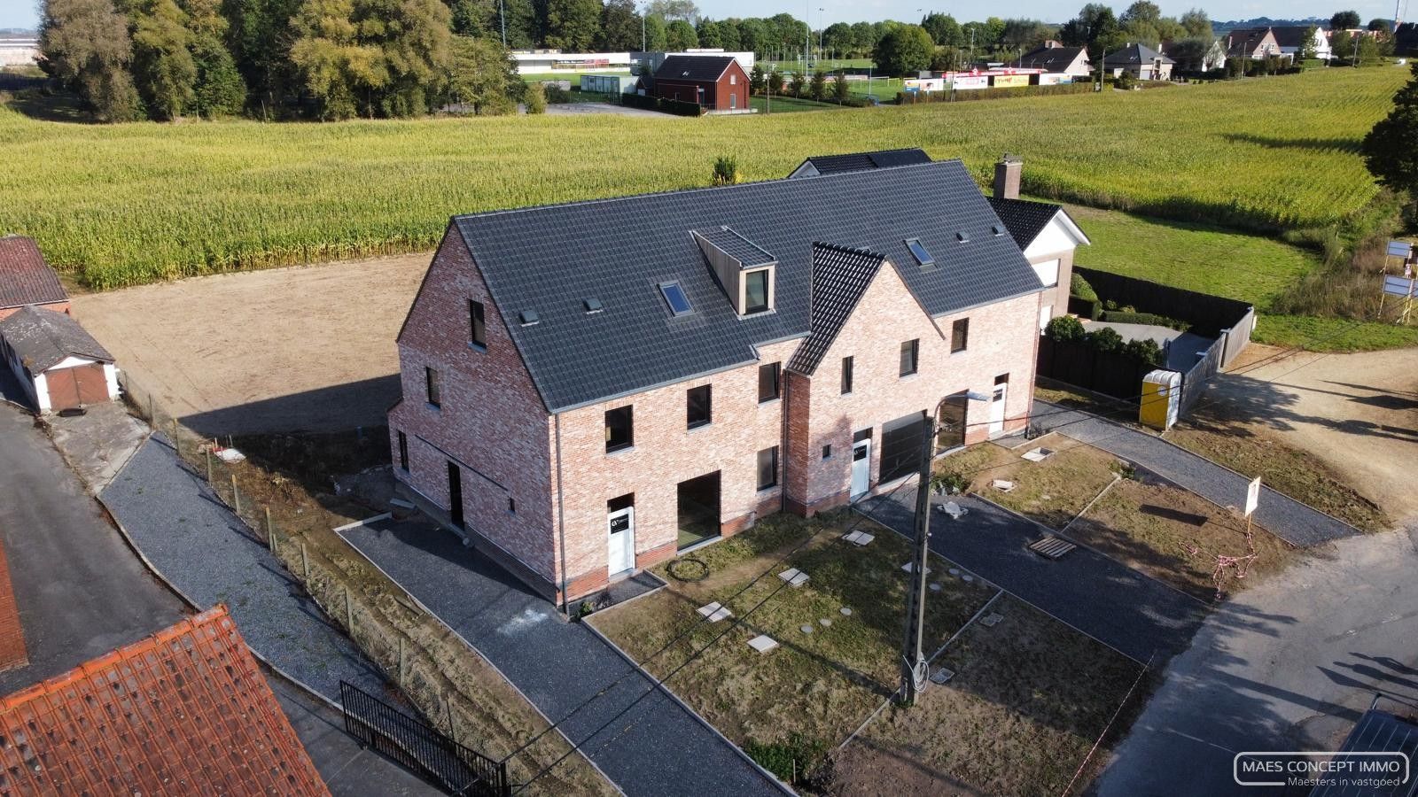 Energiezuinige nieuwbouwwoning te koop in Vichte foto 2