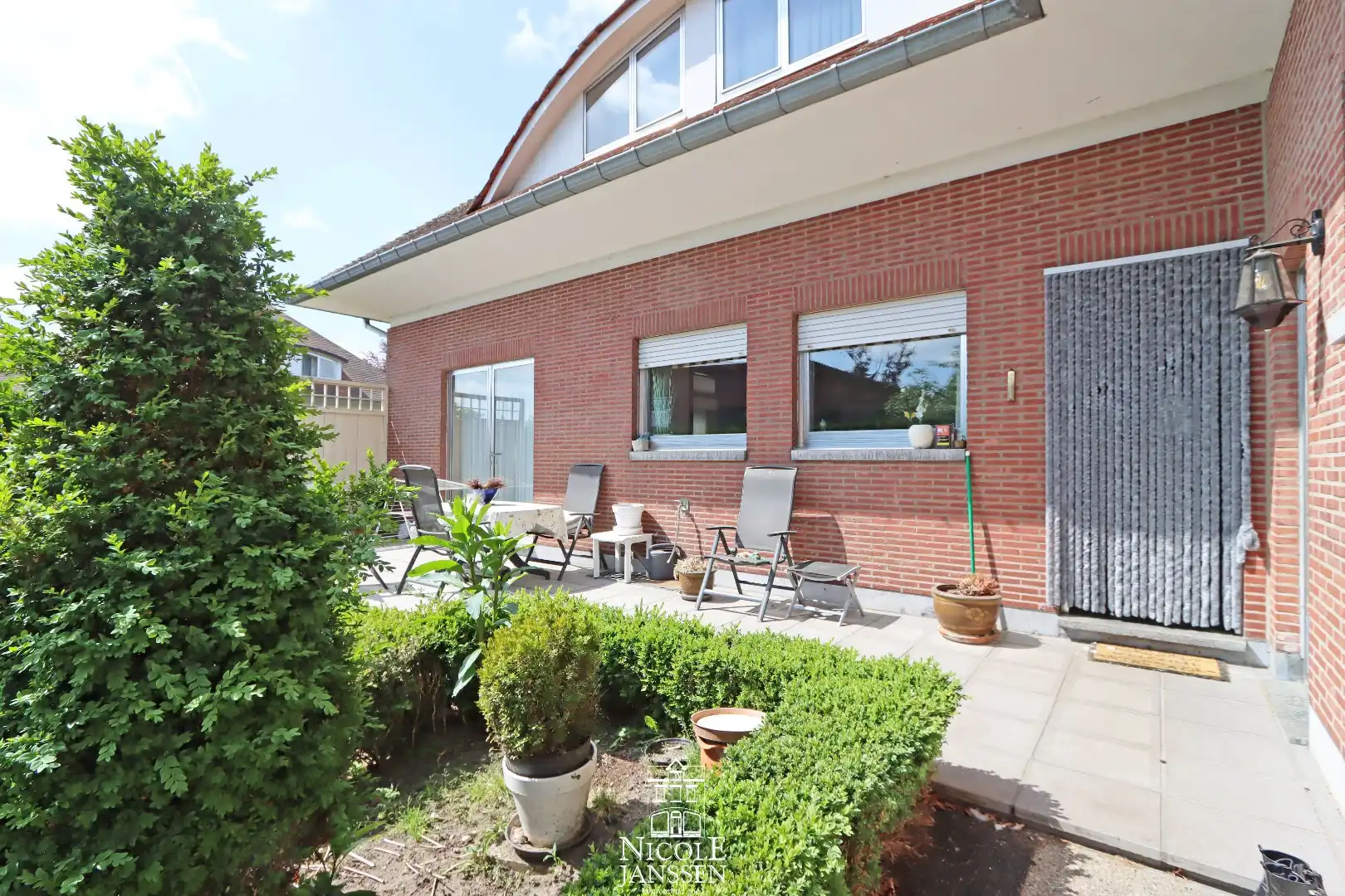 Royale gezinswoning met 5 slaapkamers  foto 24