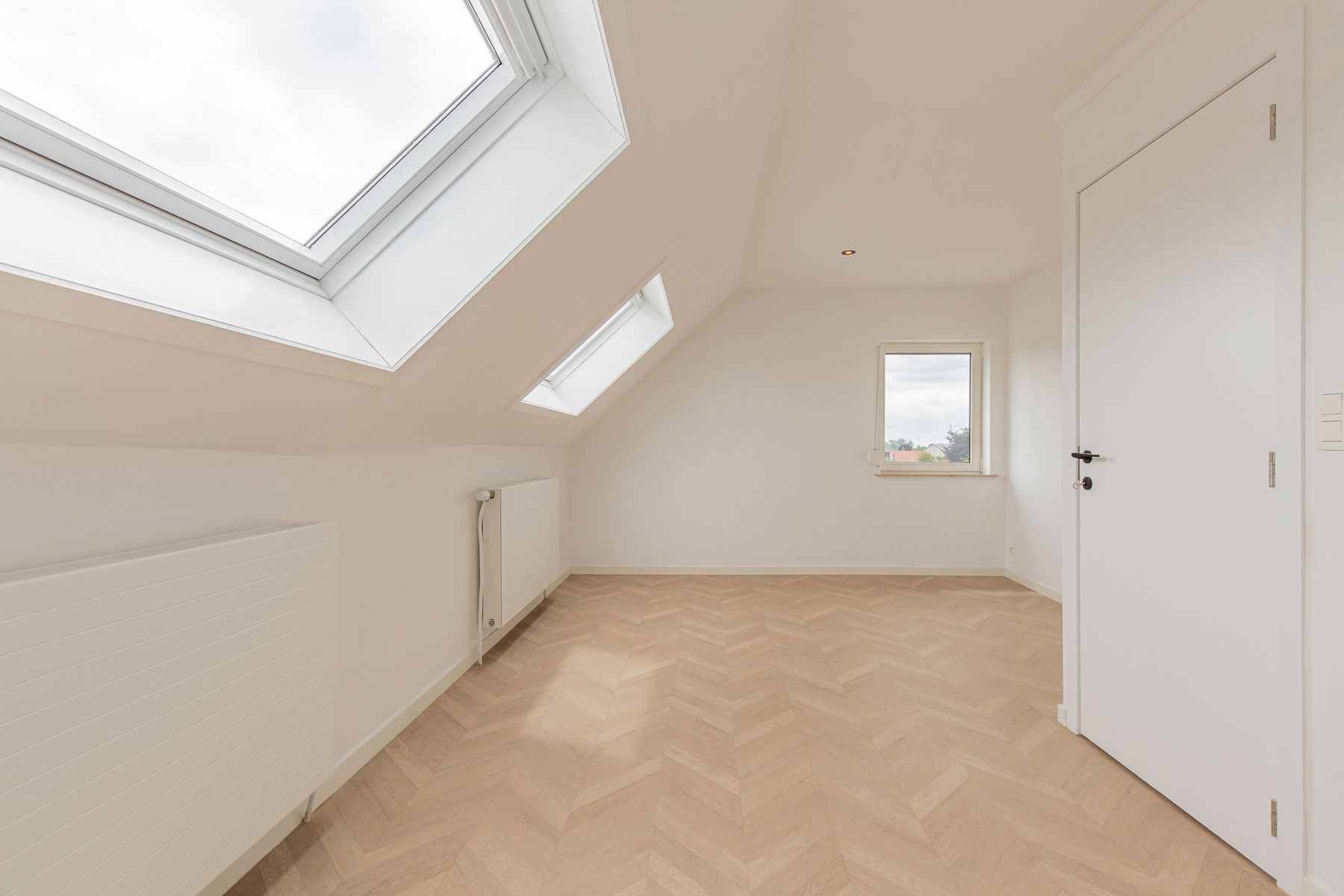 Goed gelegen appartement met ruim terras foto 9