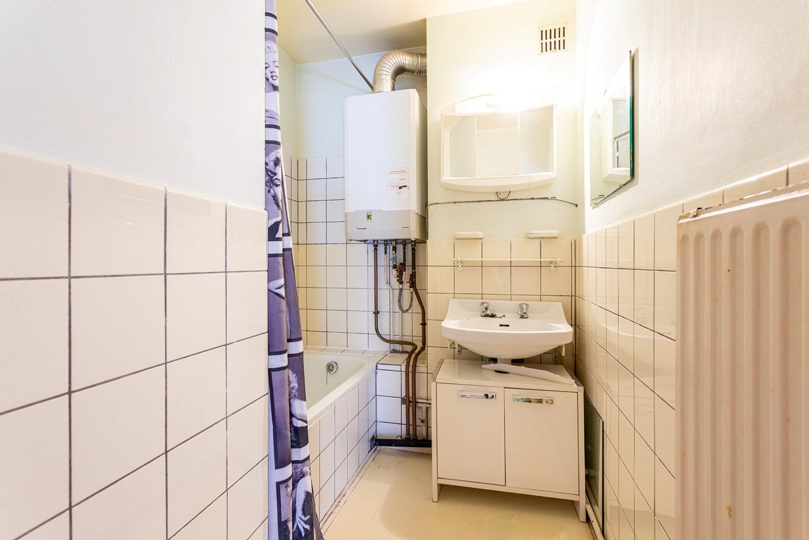 Appartement met 2 slaapkamers recht tegenover Bremweide! foto 15