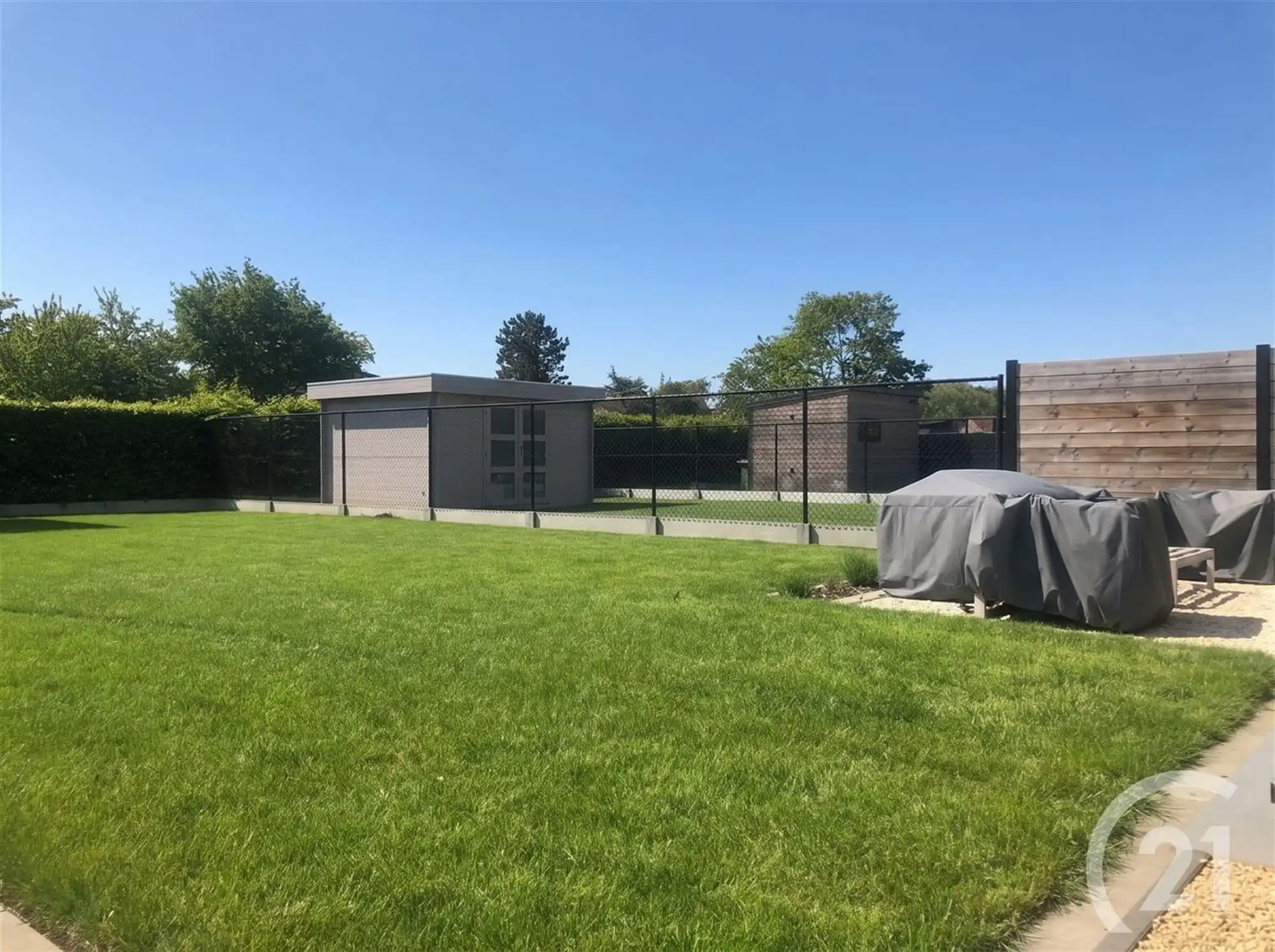 Ruime woning met zonnige tuin in Schriek! foto 31